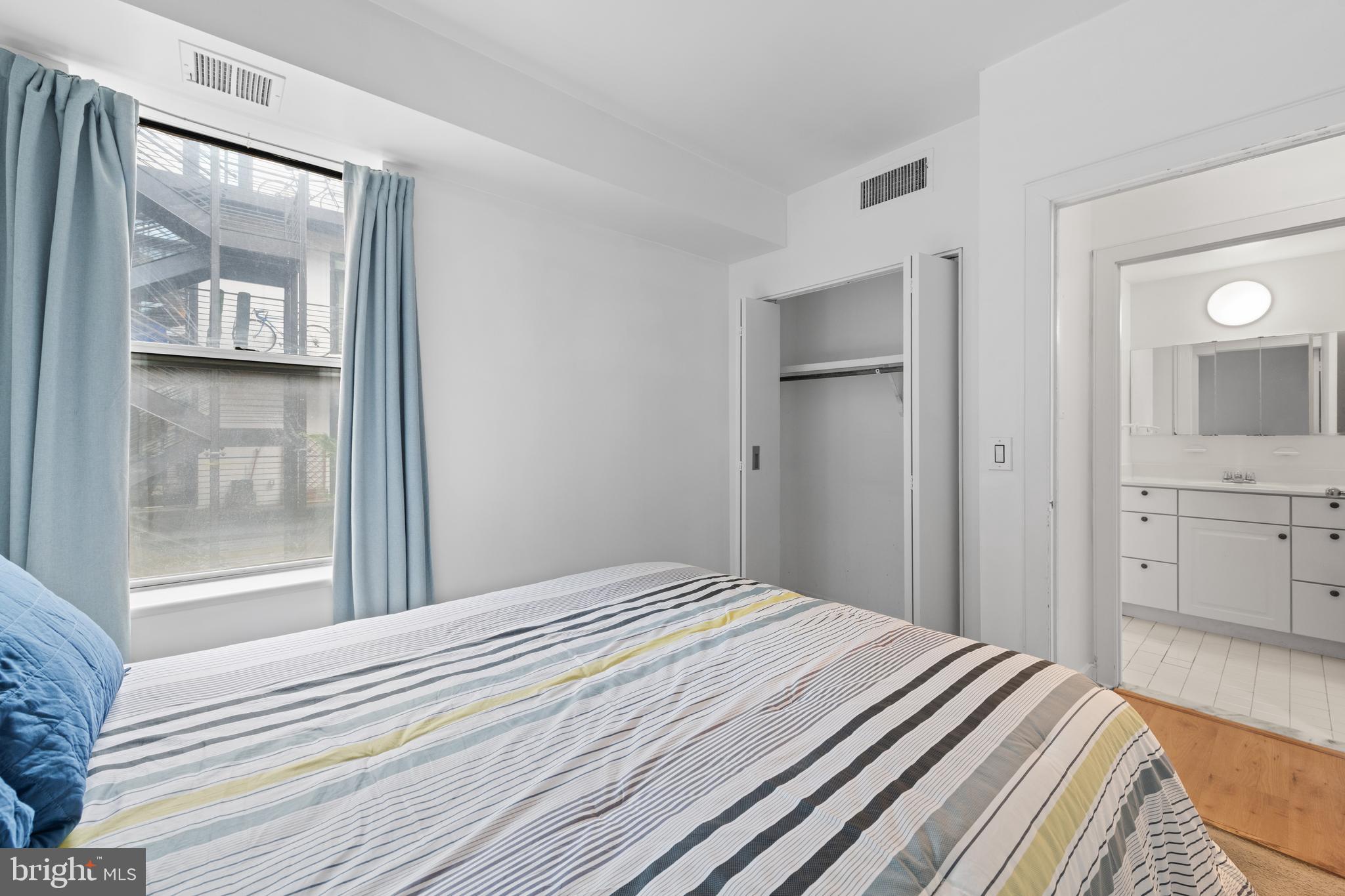 2611 Adams Mill Rd NW #208