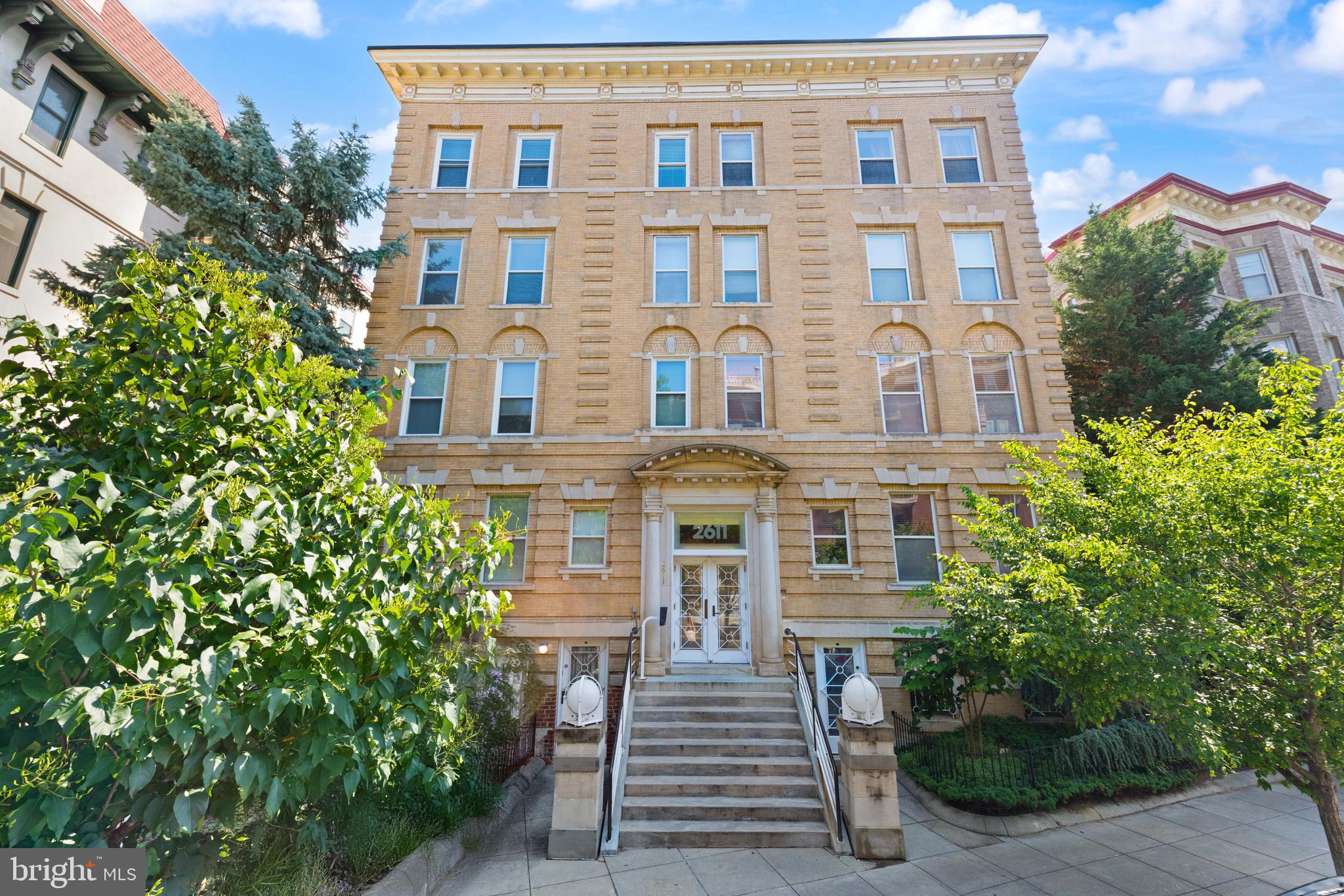 2611 Adams Mill Rd NW #208