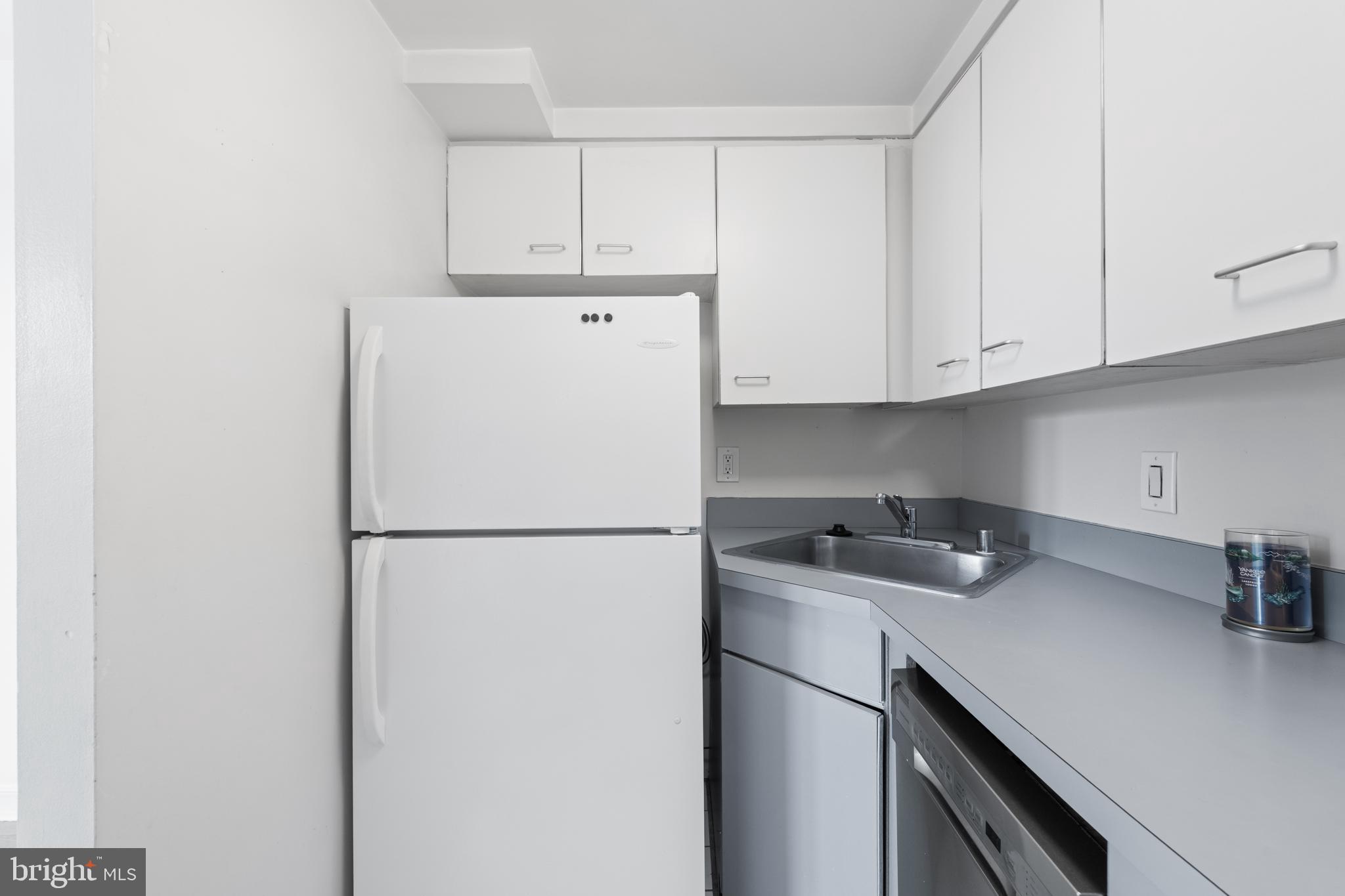 2611 Adams Mill Rd NW #208