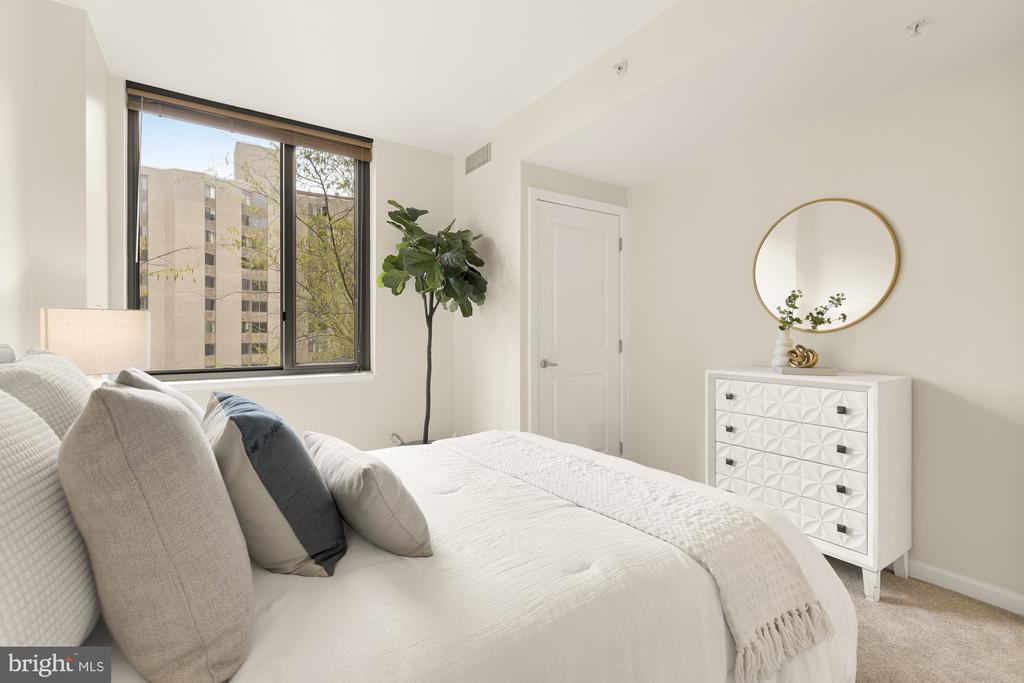 440 L ST NW #311