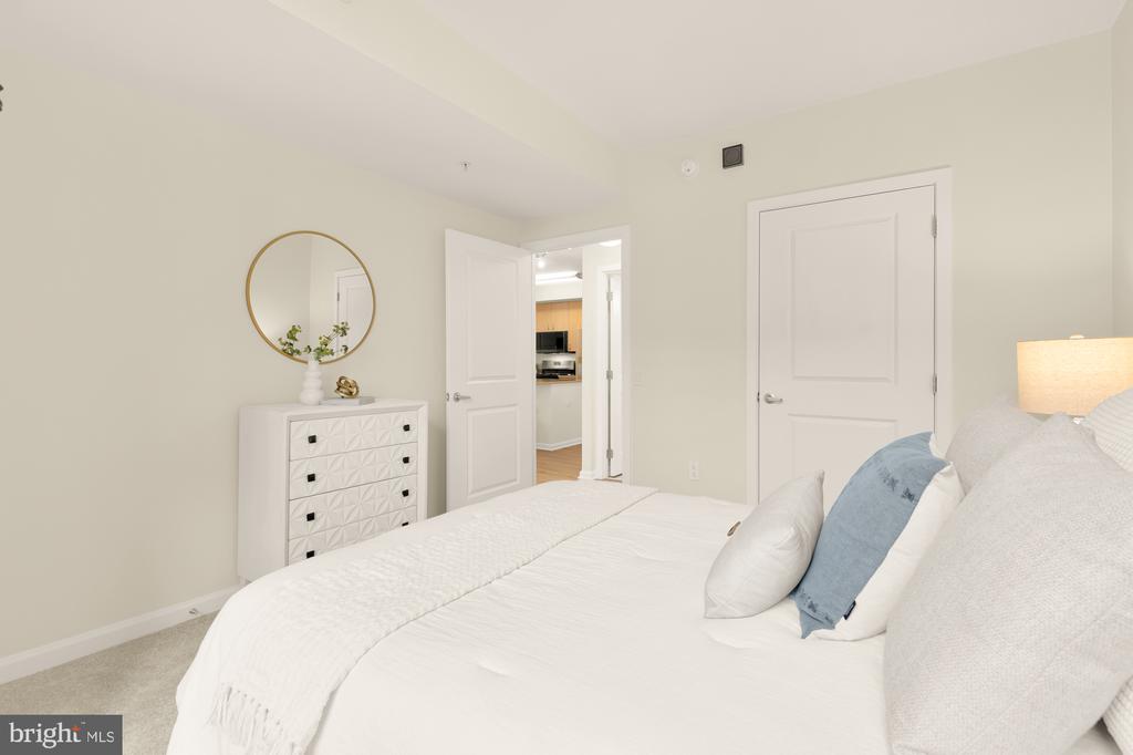 440 L ST NW #311