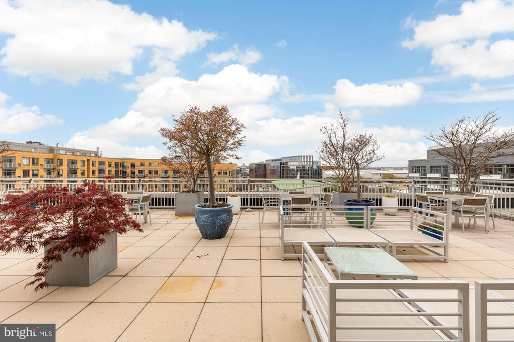 440 L ST NW #311