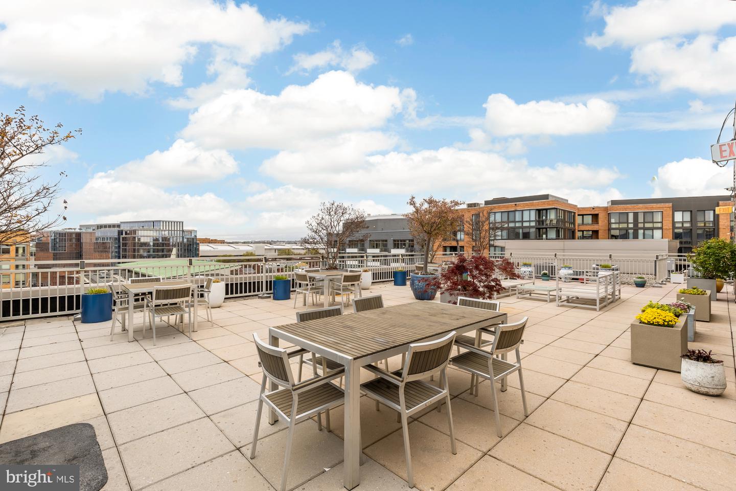 440 L St NW #311