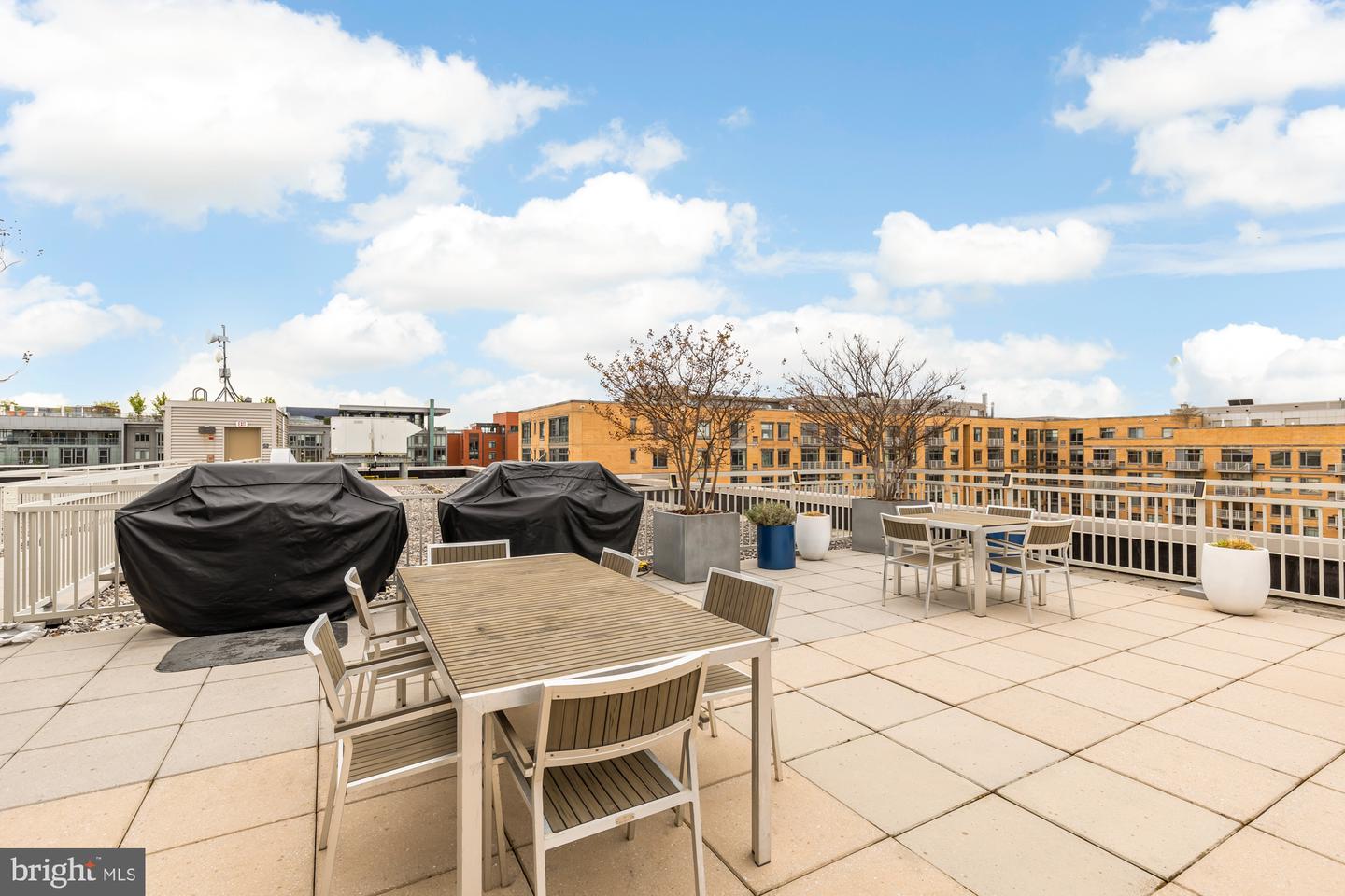 440 L St NW #311