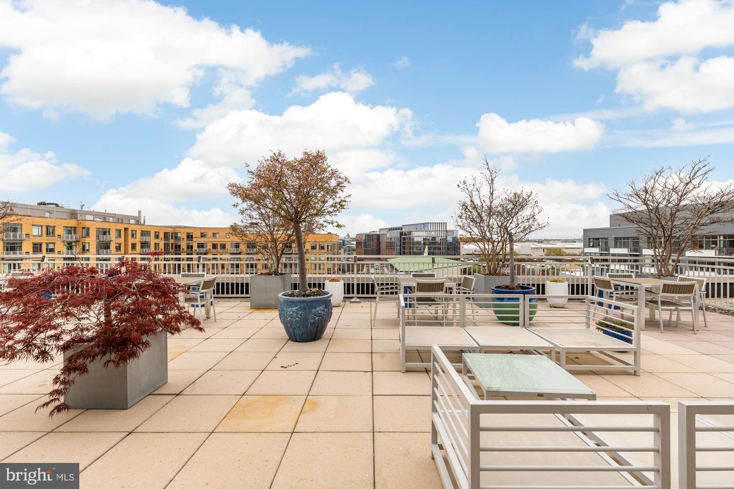 440 L St NW #311