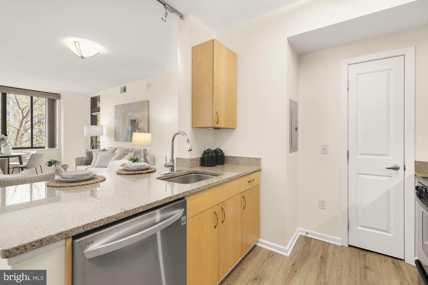 440 L St NW #311