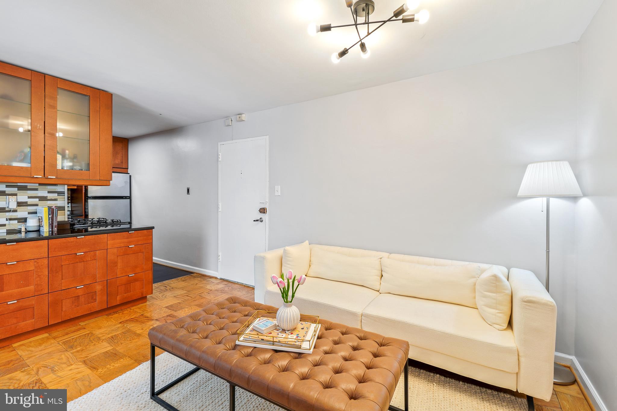 1545 18TH ST NW #215