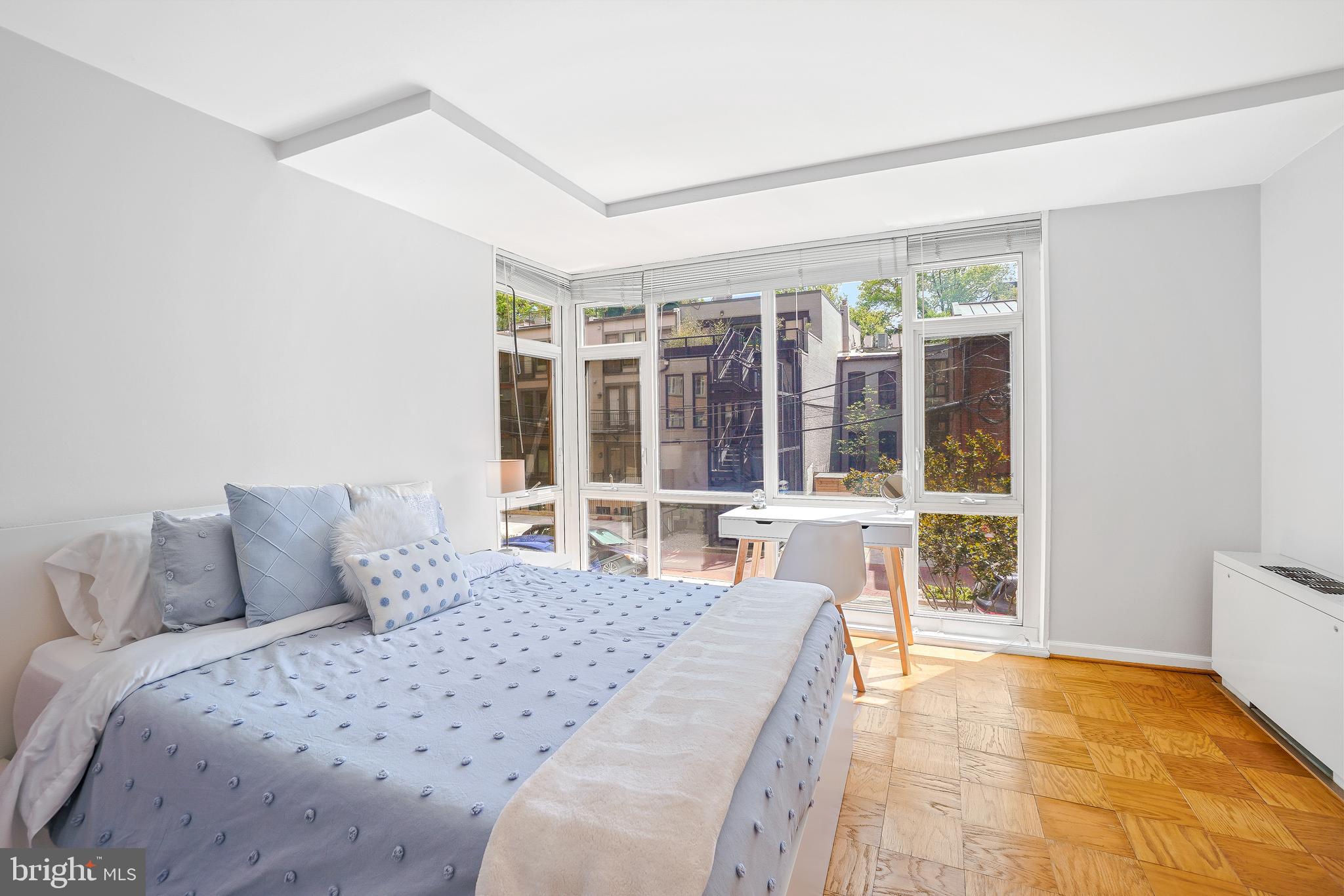 1545 18TH ST NW #215