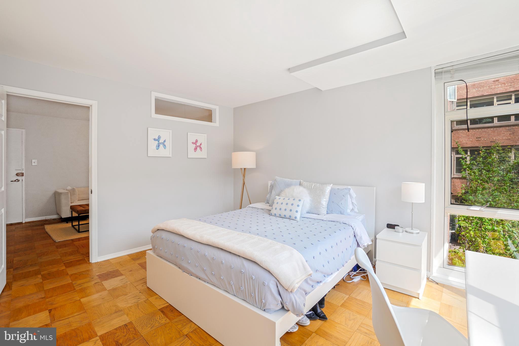 1545 18TH ST NW #215