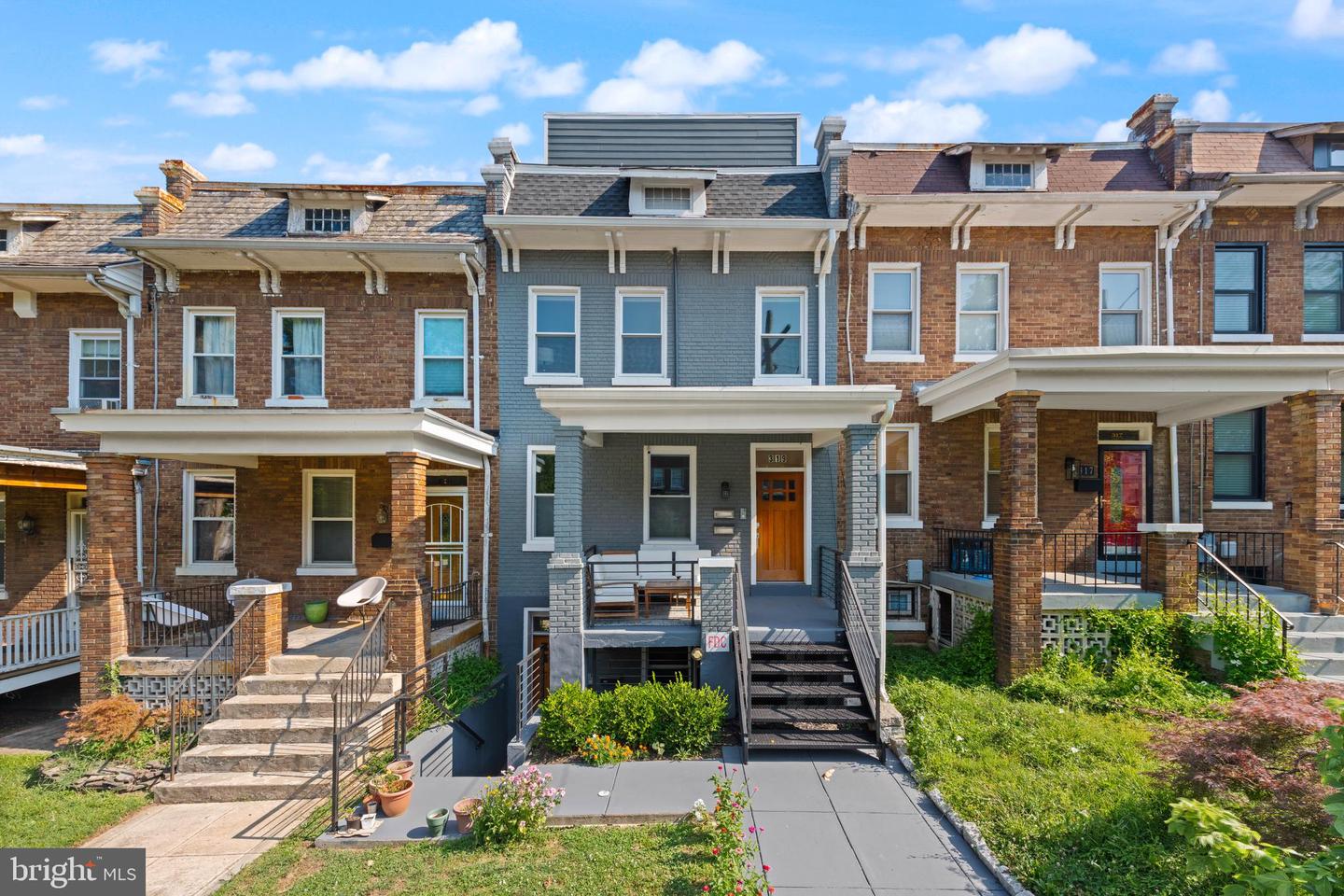 319 Varnum St NW #3