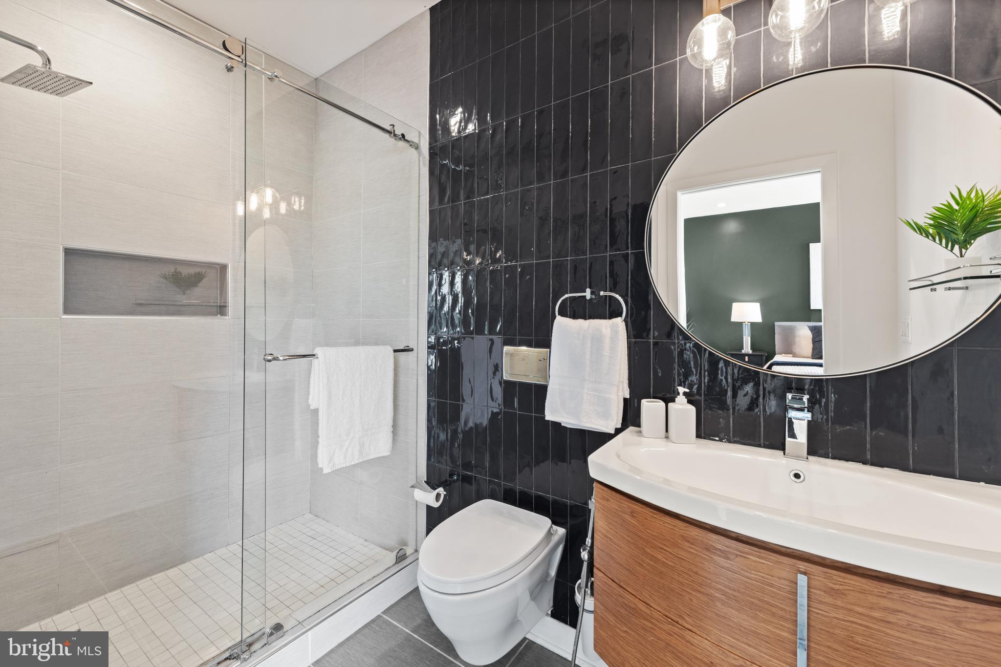 319 Varnum St NW #3