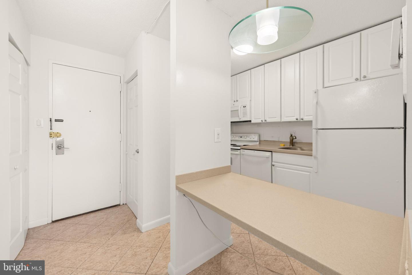 1718 P St NW #601