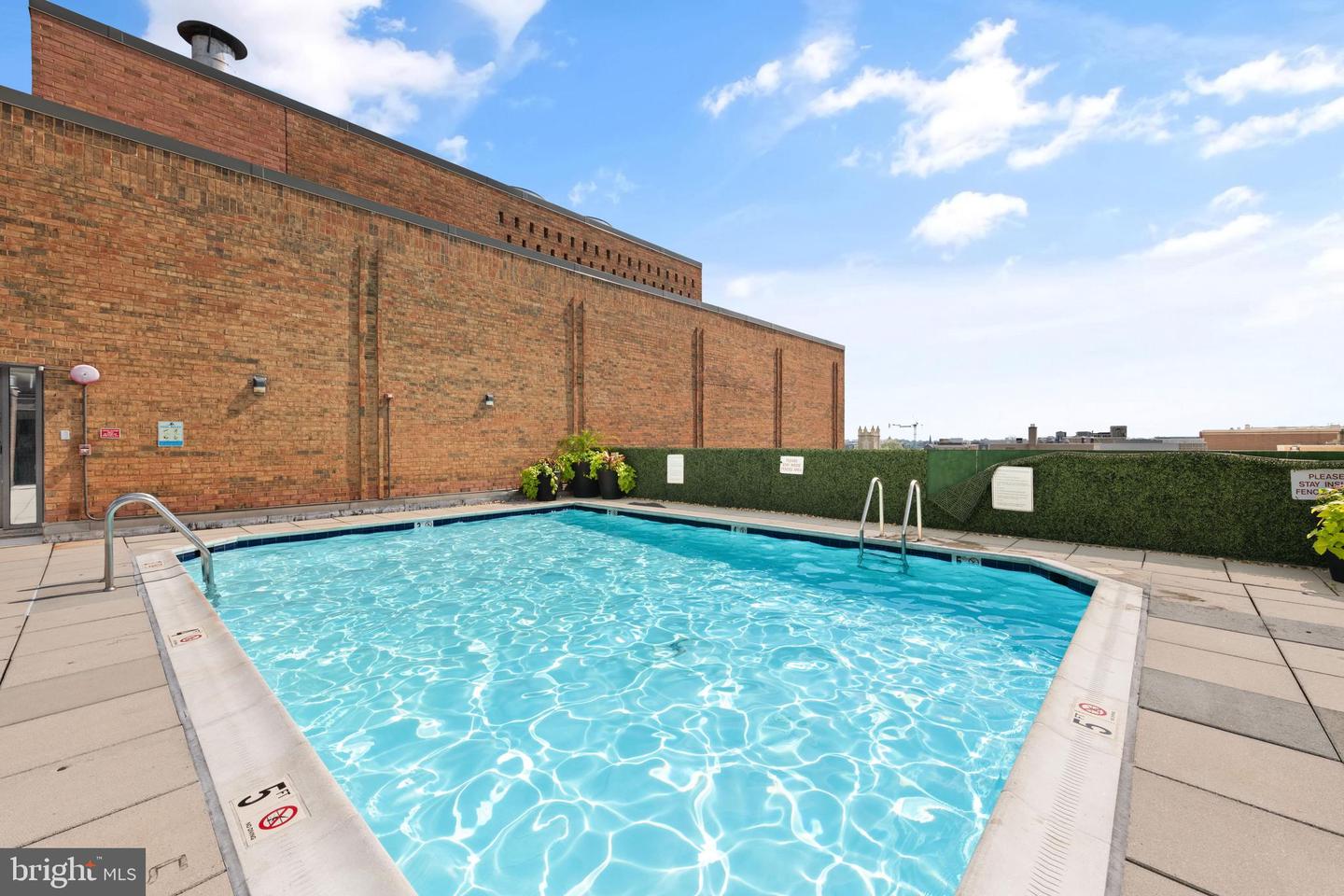 1718 P St NW #601