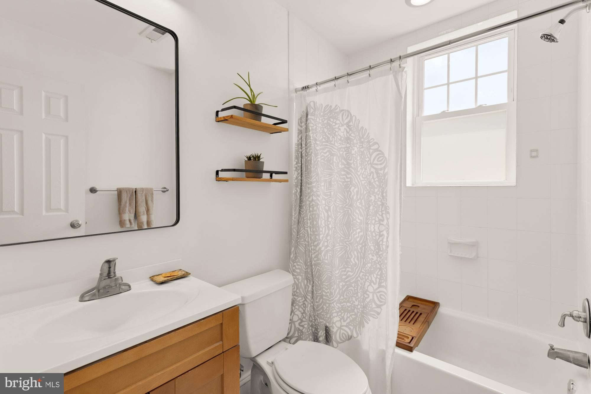 2824 12th St NE #107