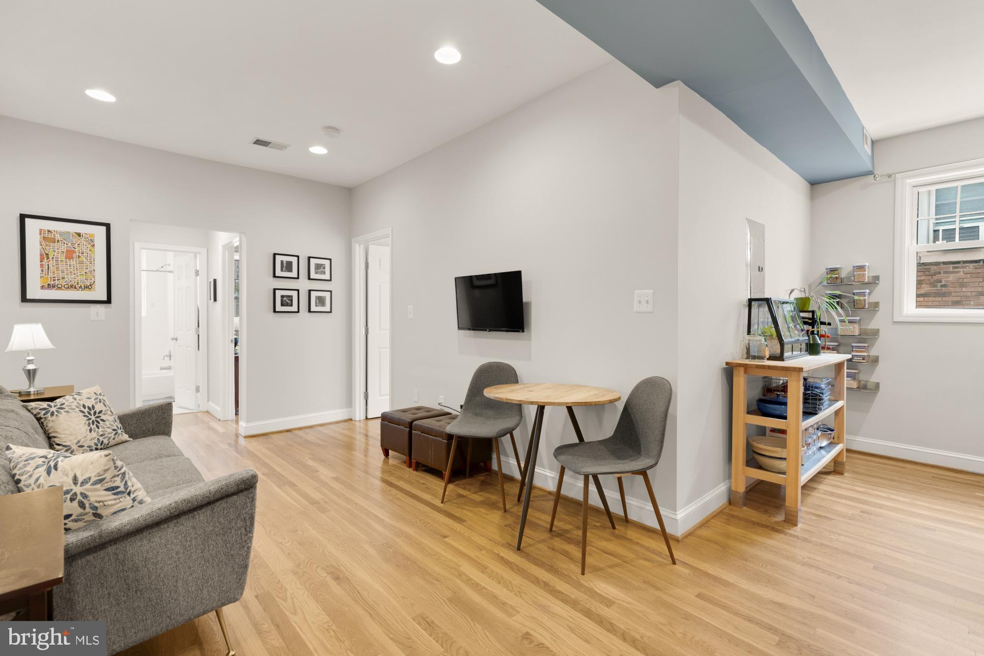 2824 12th St NE #107