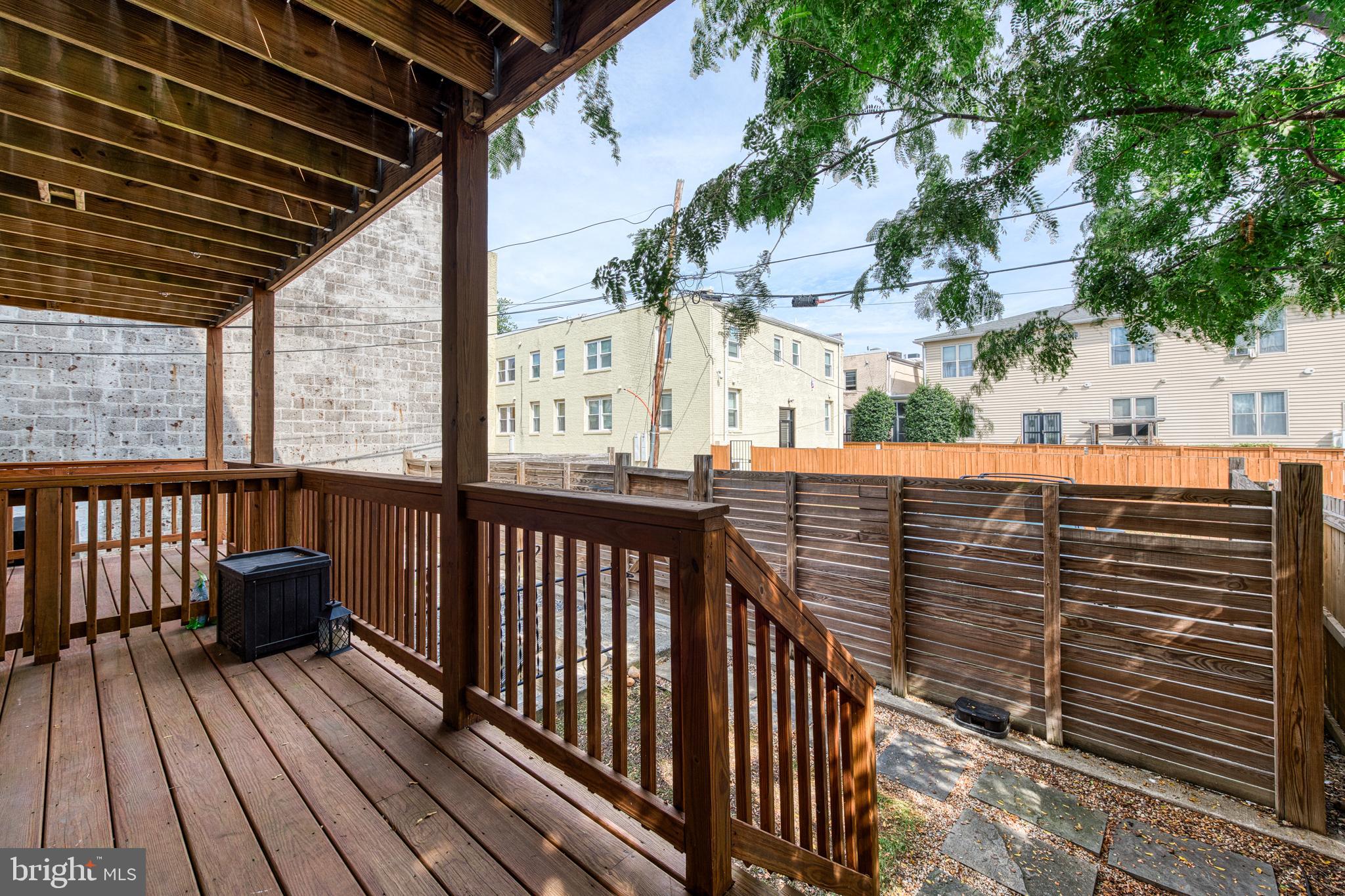 1812 D St NE #1