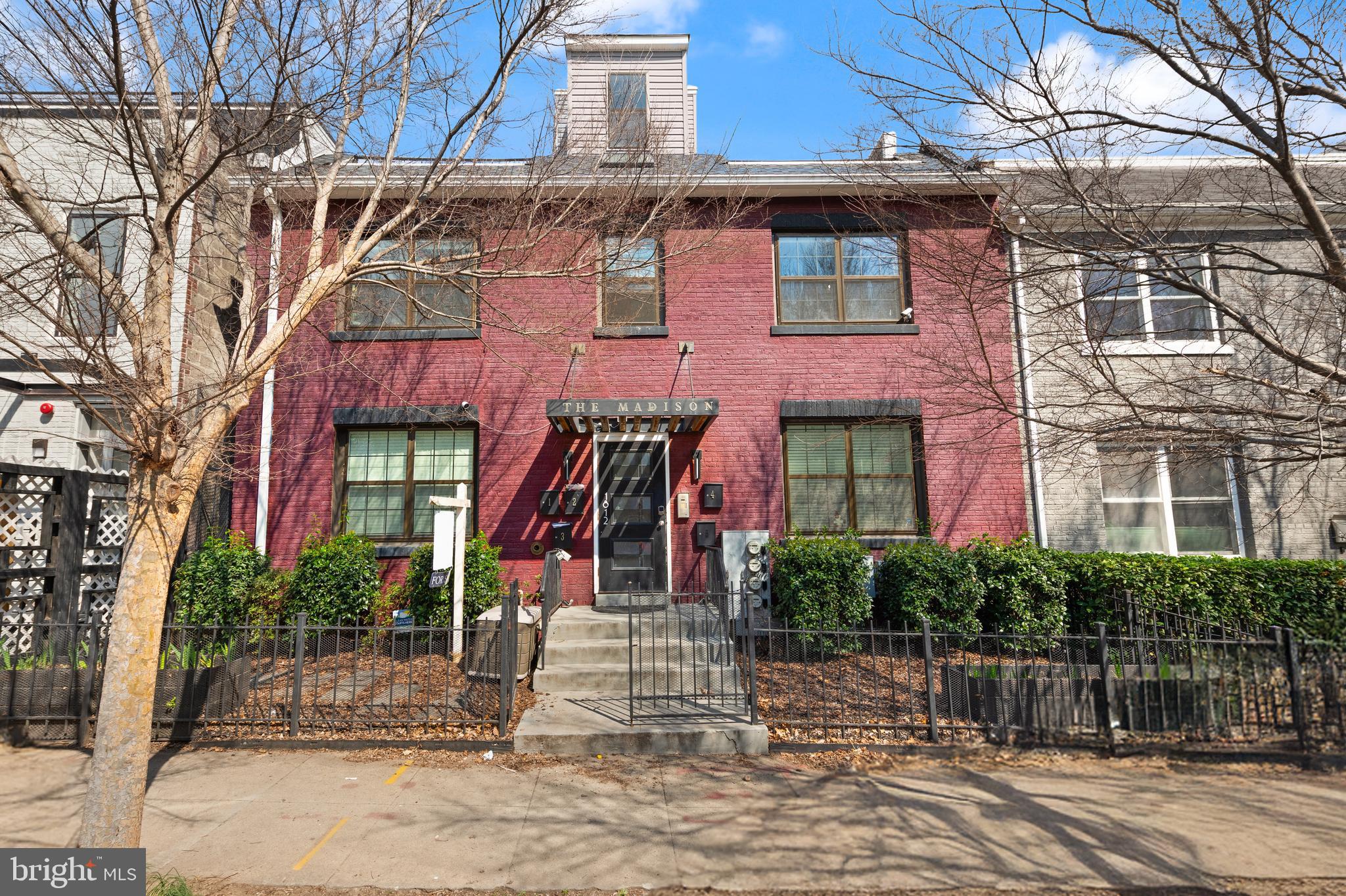 1812 D St NE #1