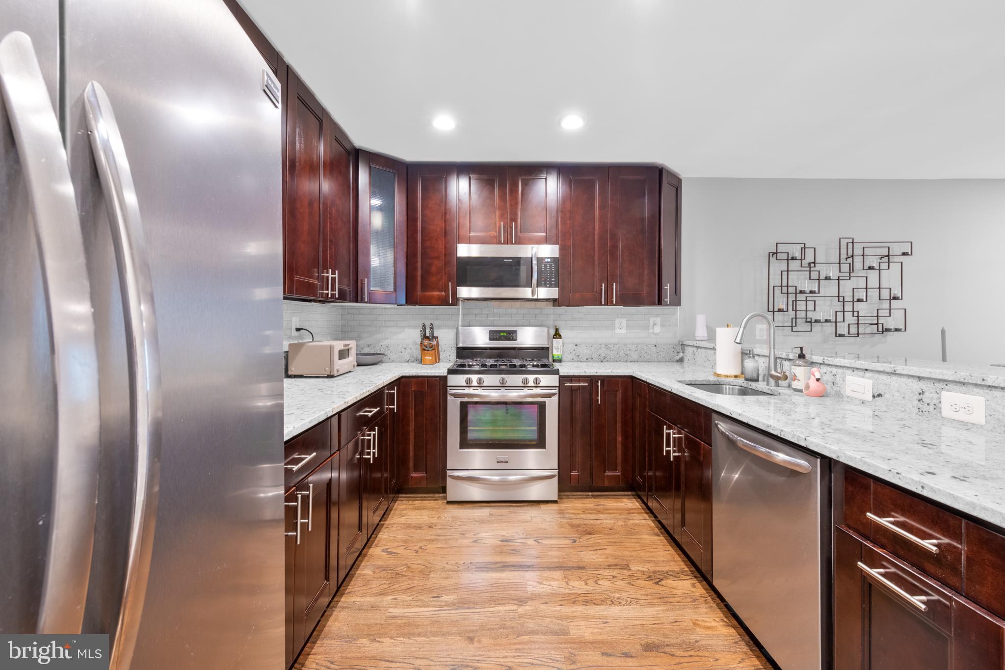 1812 D St NE #1