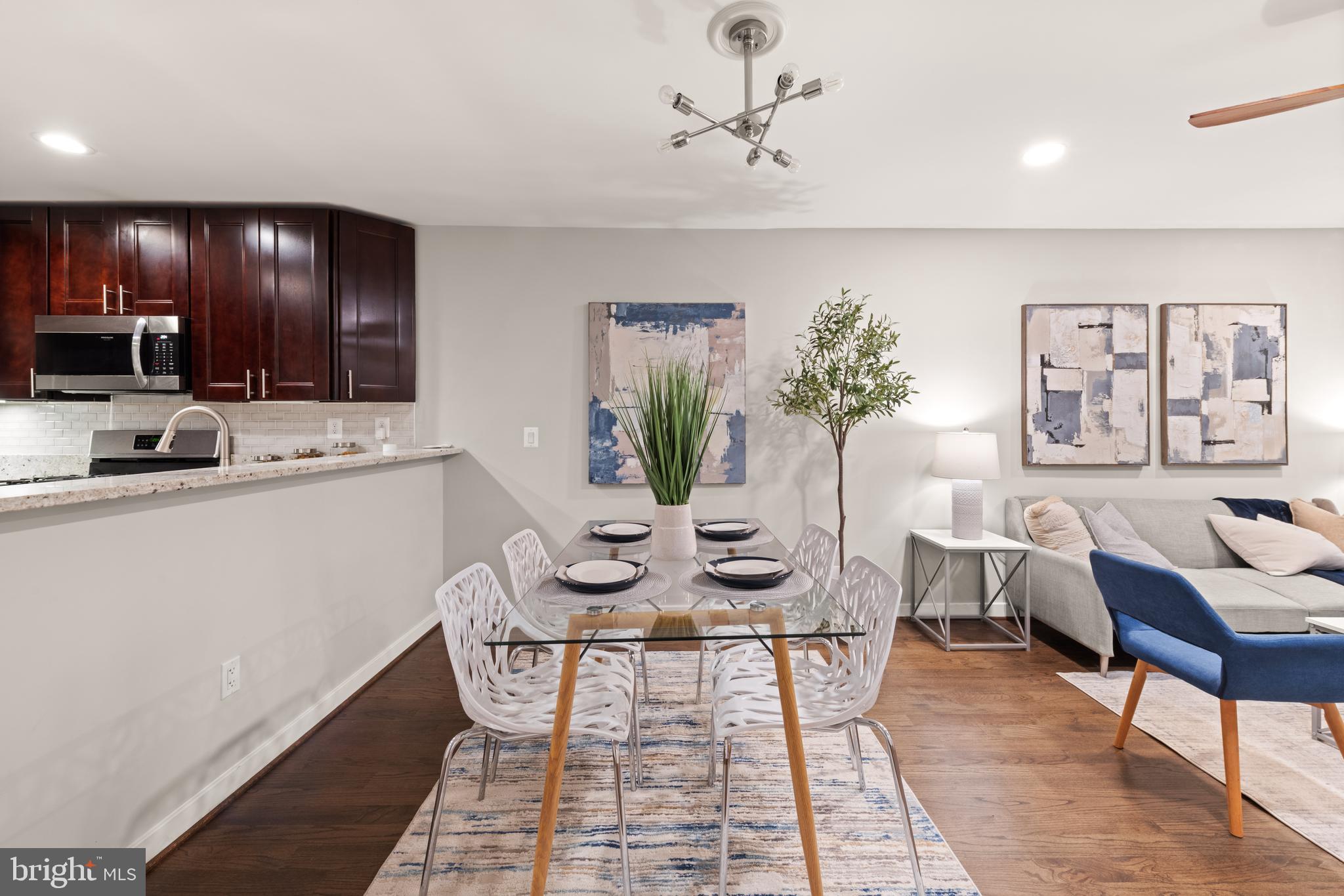 1812 D St NE #1