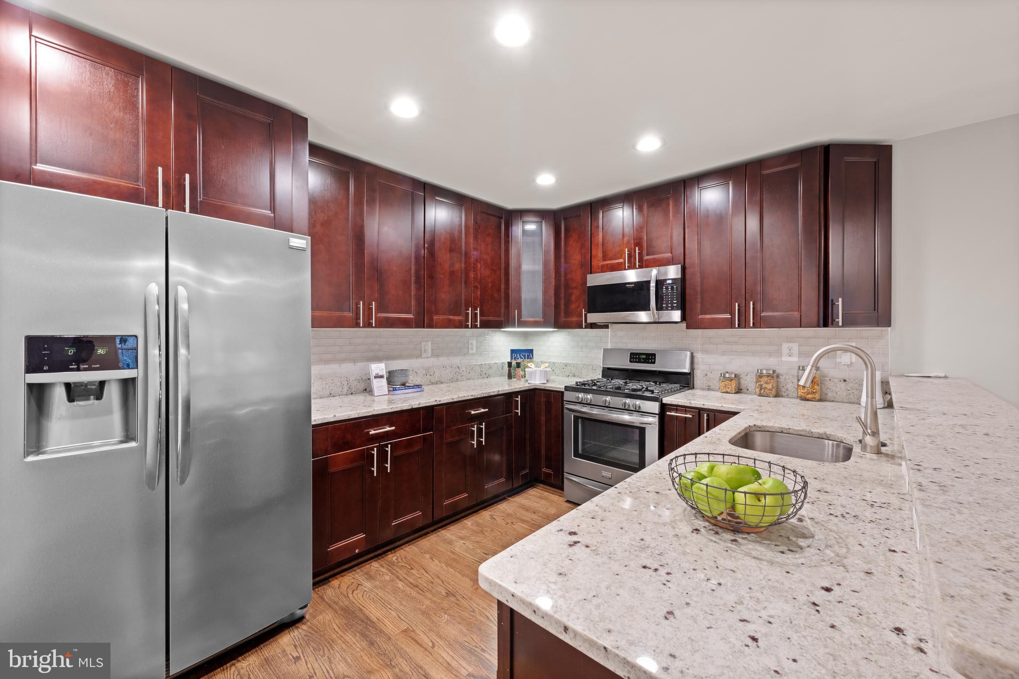1812 D St NE #1