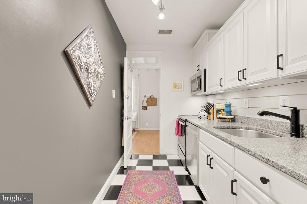 2650 39TH STREET NW 3