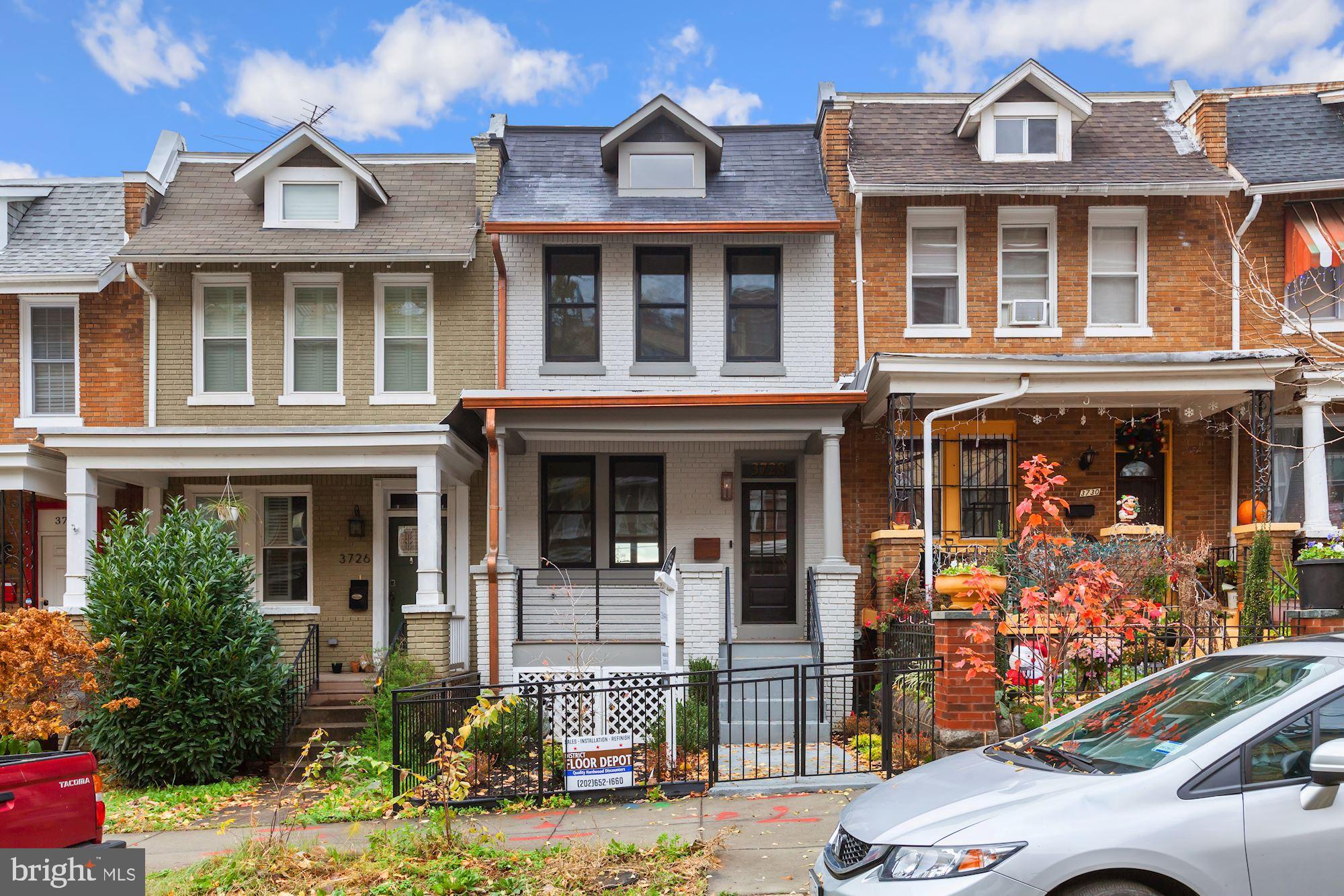3728 9TH STREET NW