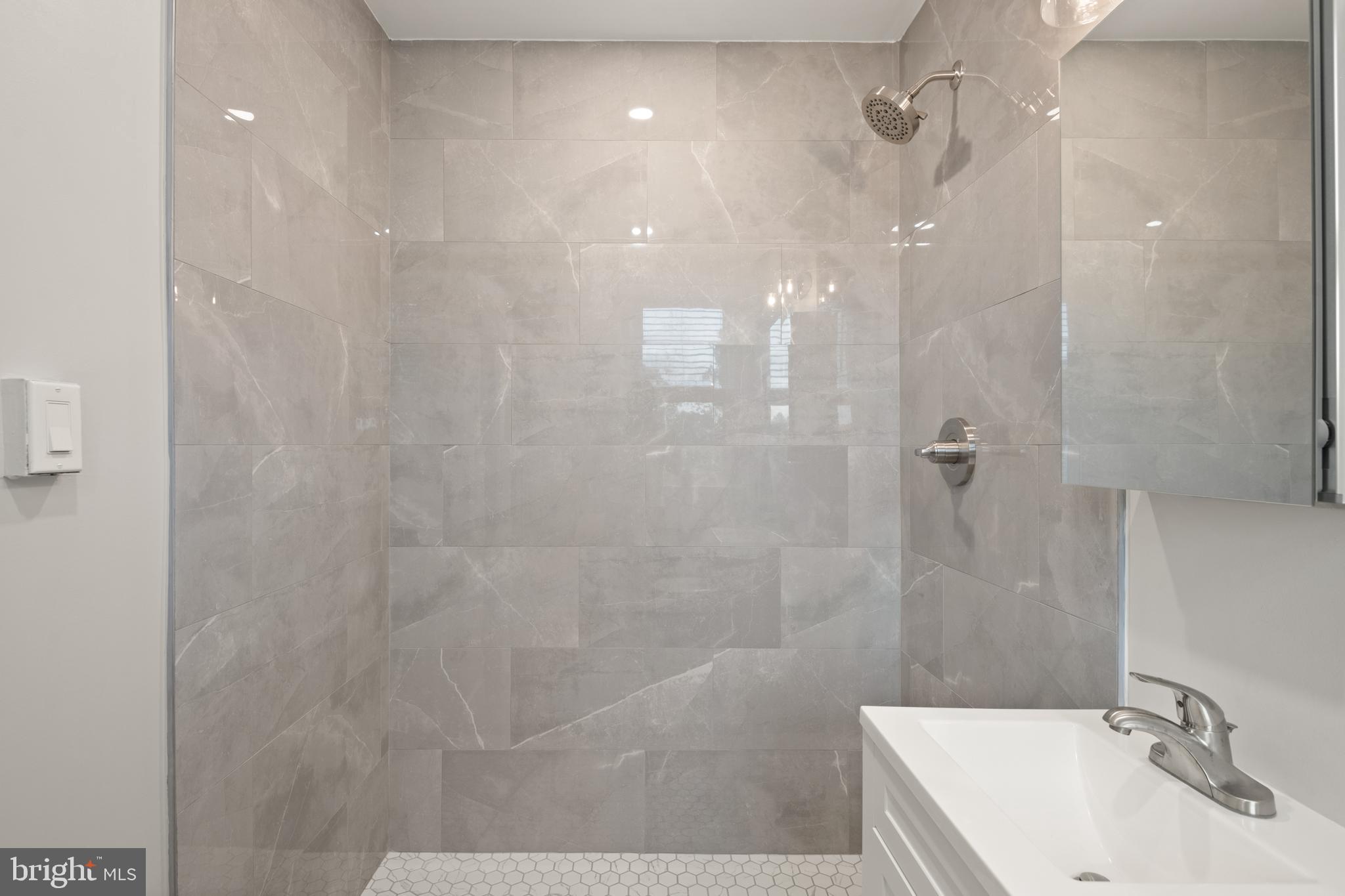 2456 20TH STREET NW 507