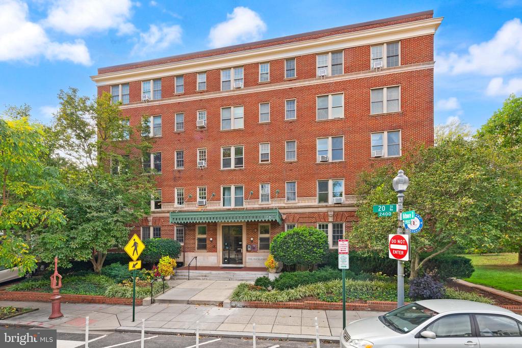 2456 20TH STREET NW 507