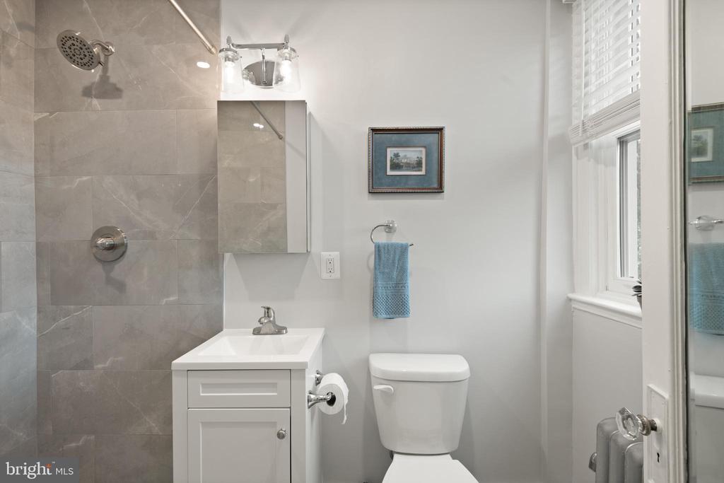 2456 20TH STREET NW 507