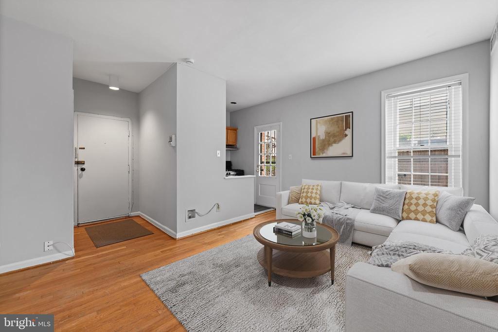 117 E STREET SE 103