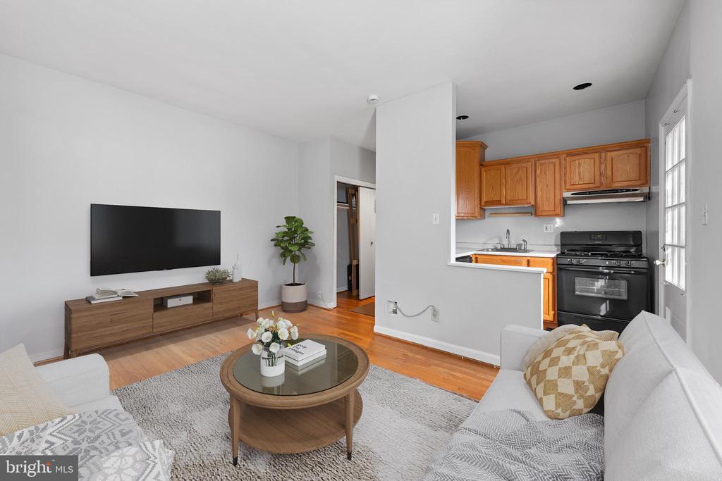 117 E STREET SE 103