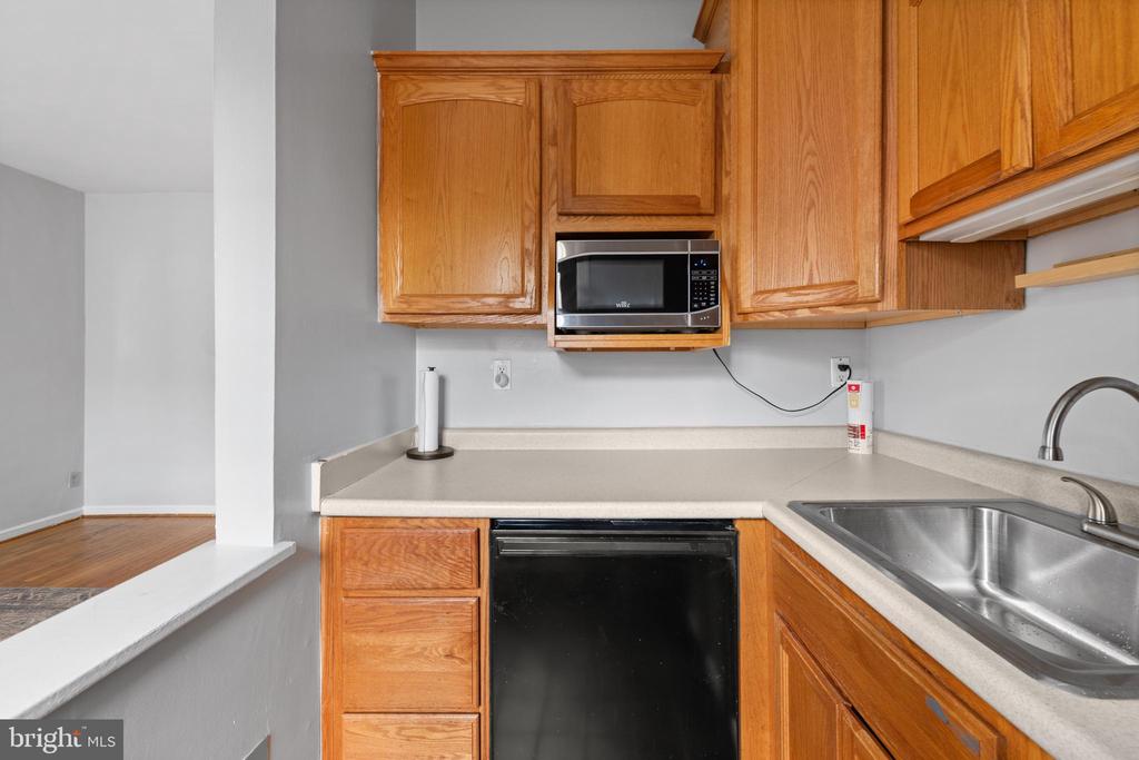 117 E STREET SE 103