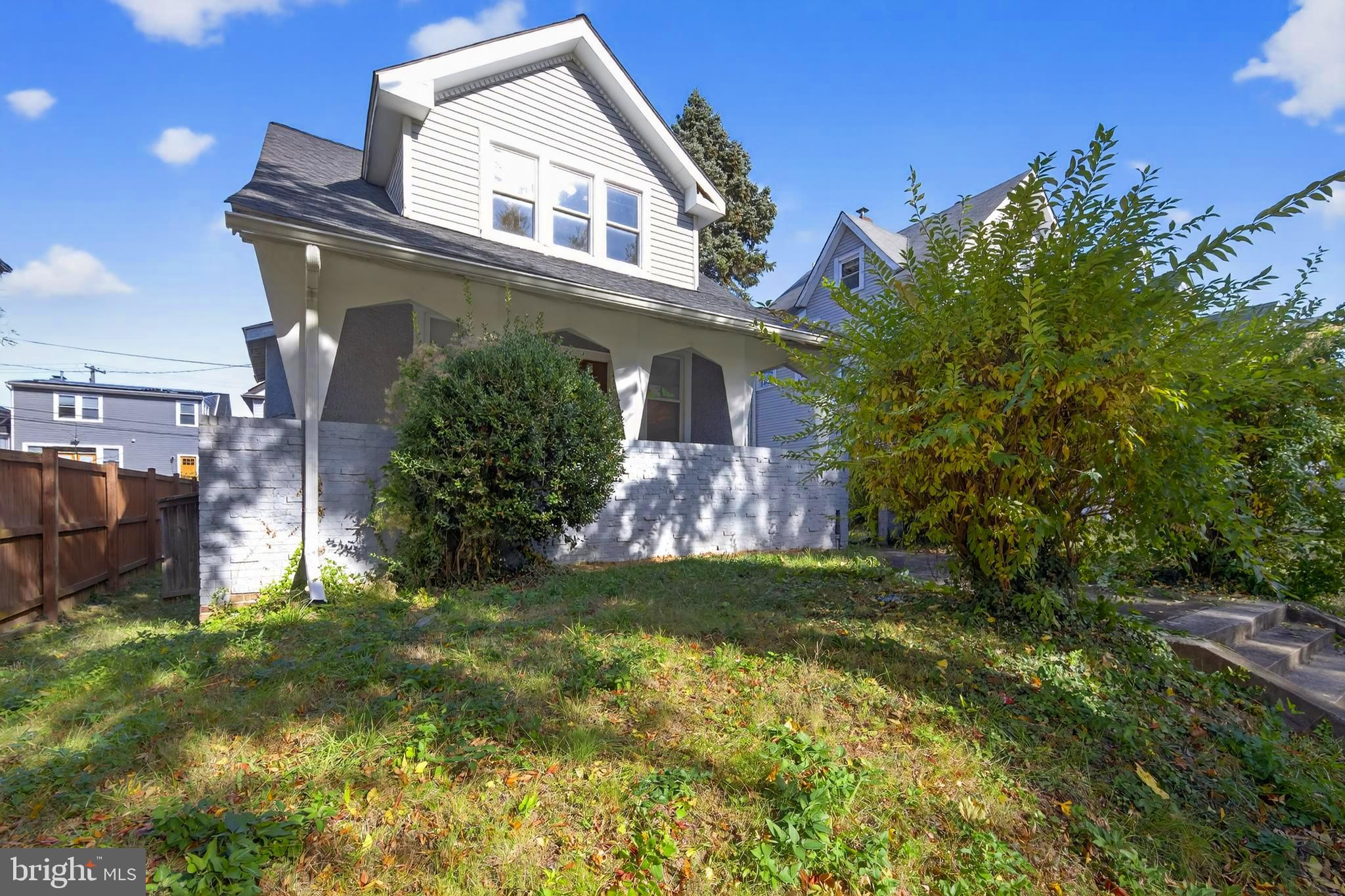 1211 DELAFIELD PLACE NW