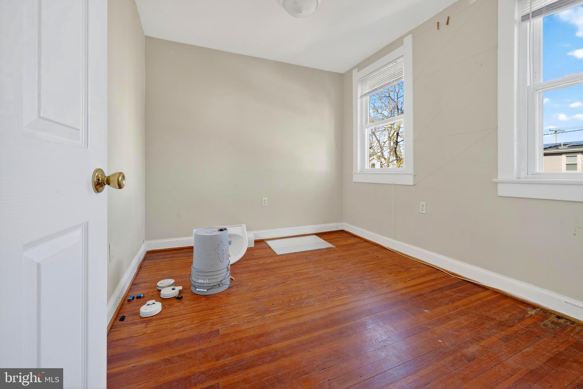 1211 DELAFIELD PLACE NW