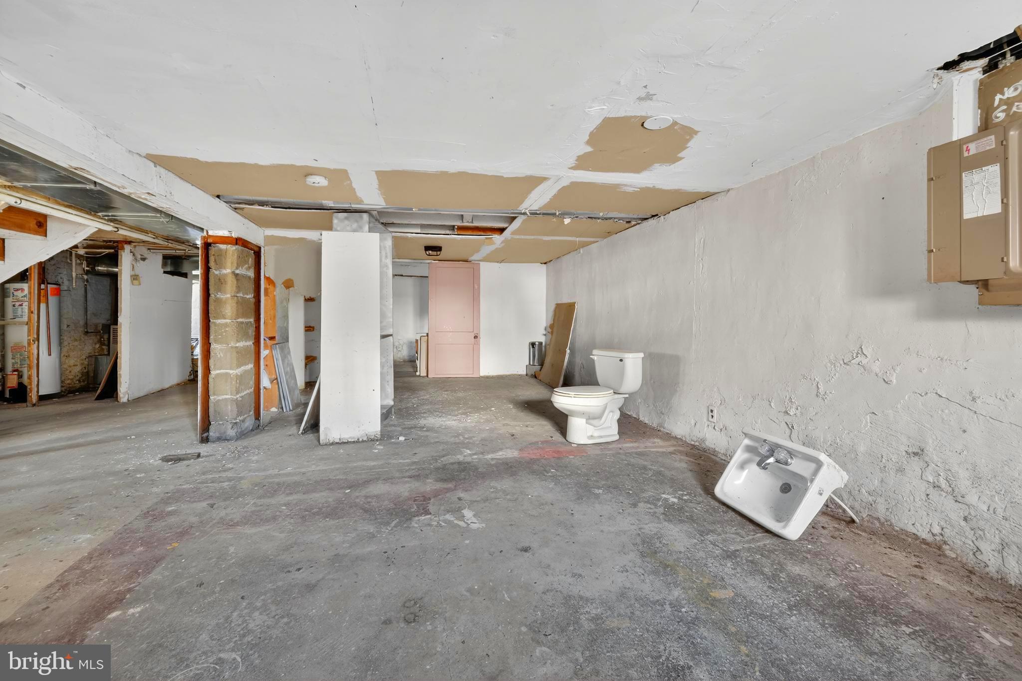 1211 DELAFIELD PLACE NW