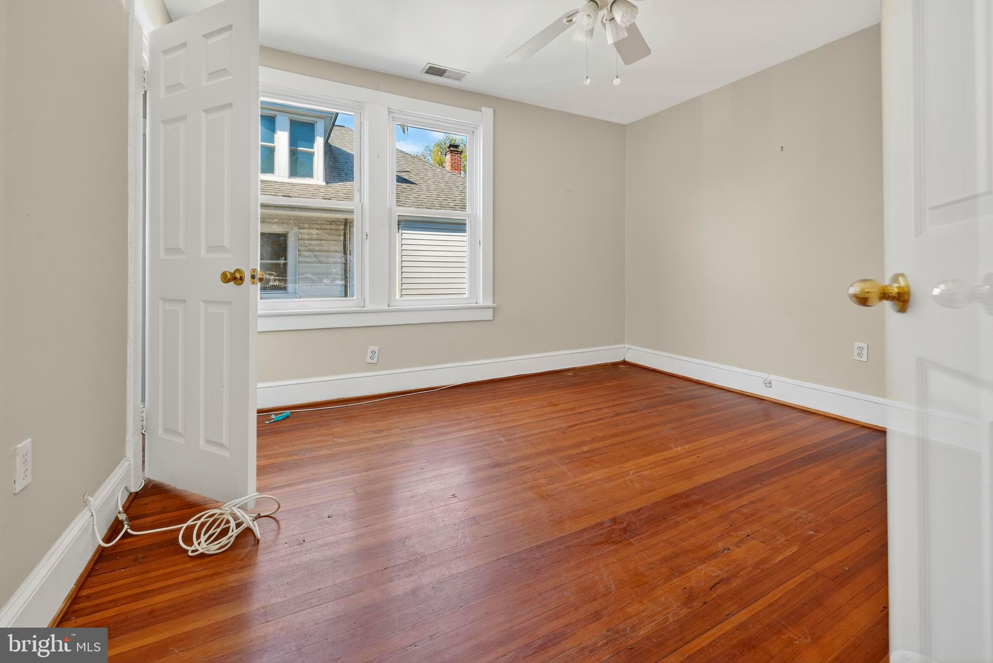 1211 DELAFIELD PLACE NW