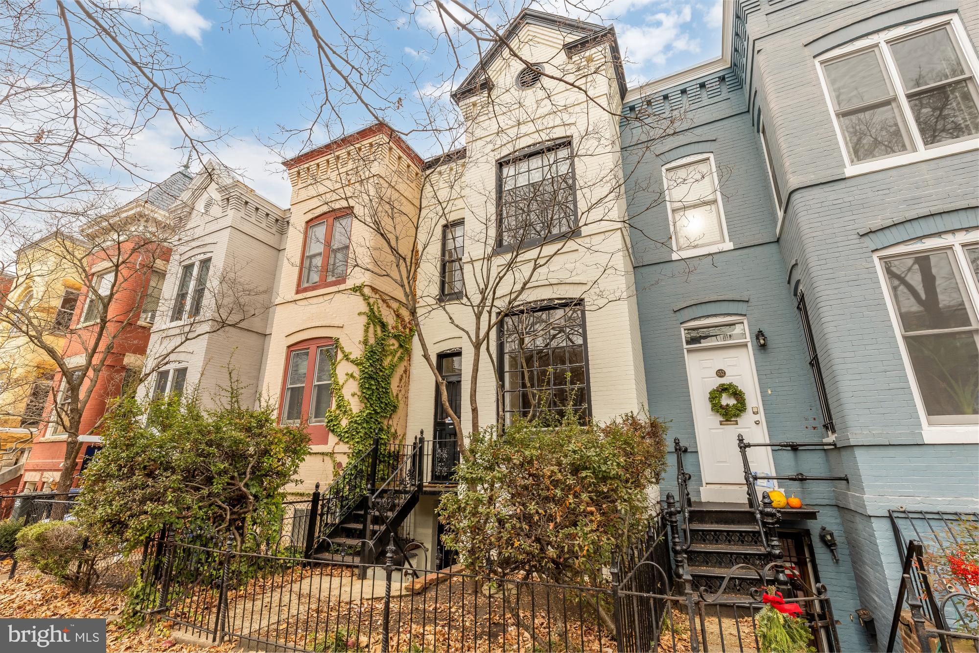 650 E STREET NE BASEMENT