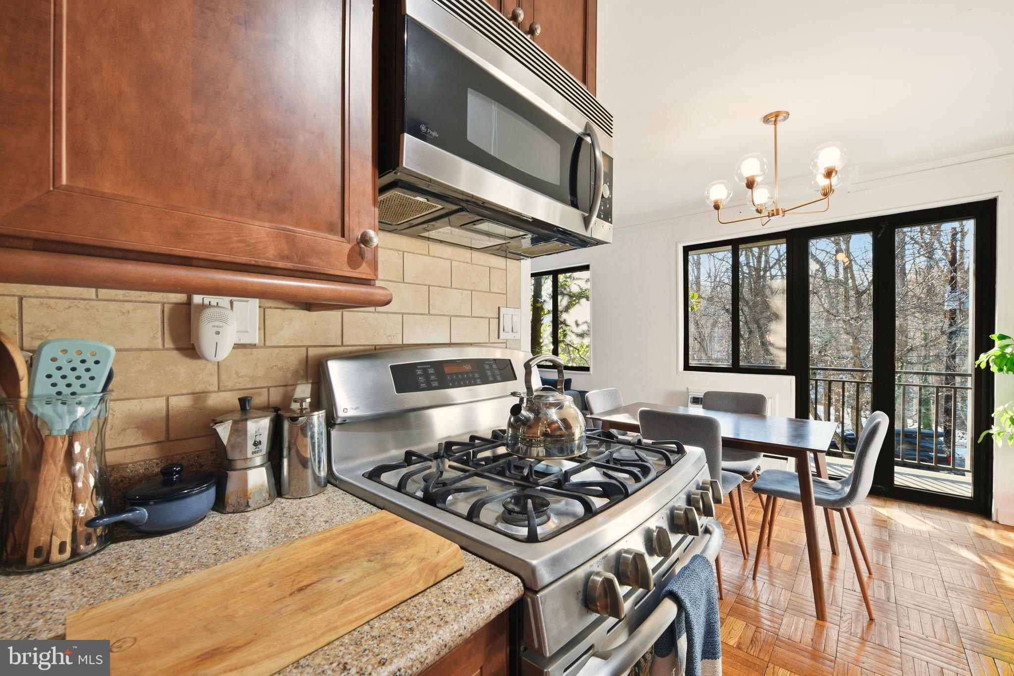 2325 42ND STREET NW 204