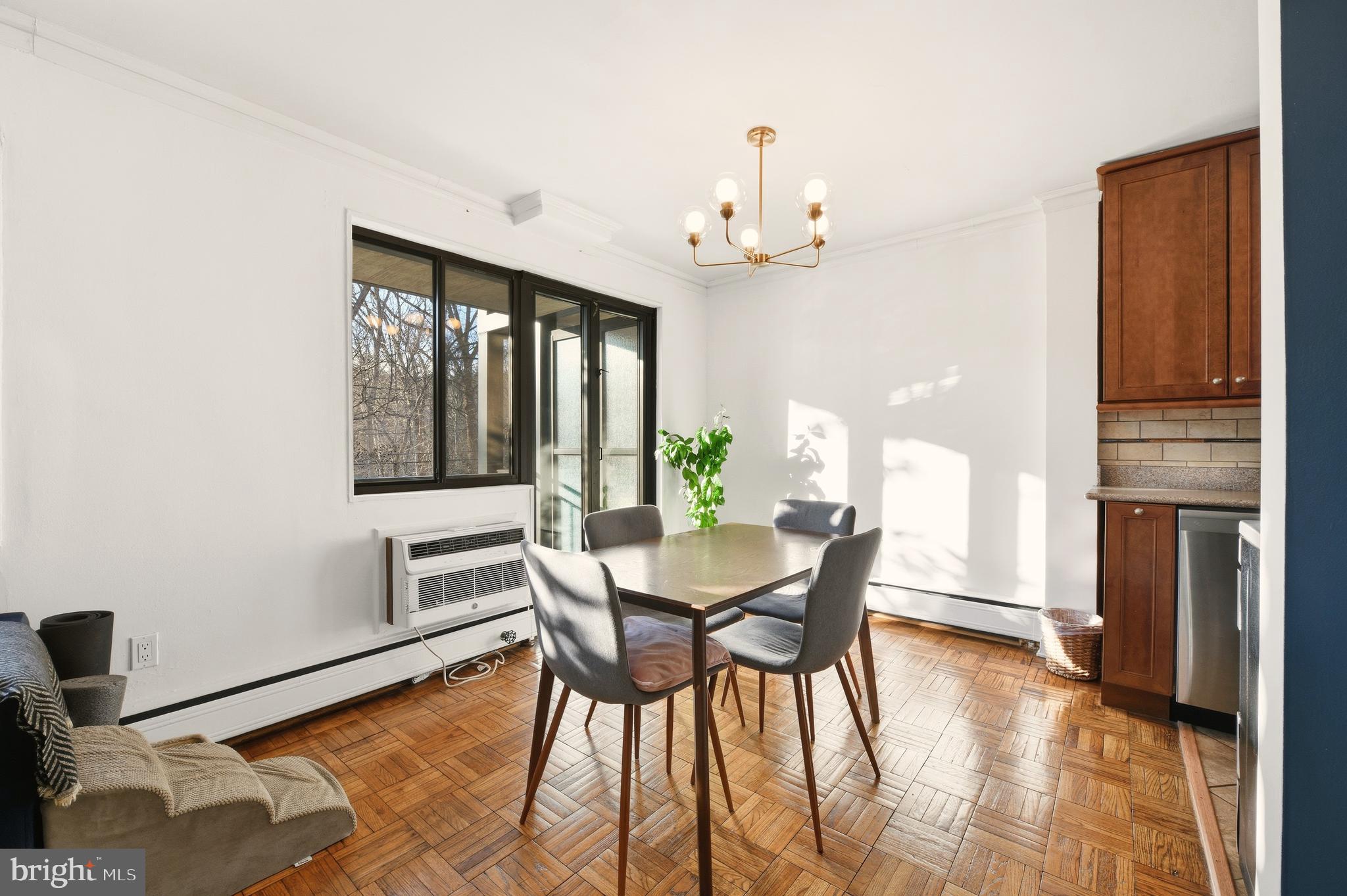 2325 42ND STREET NW 204