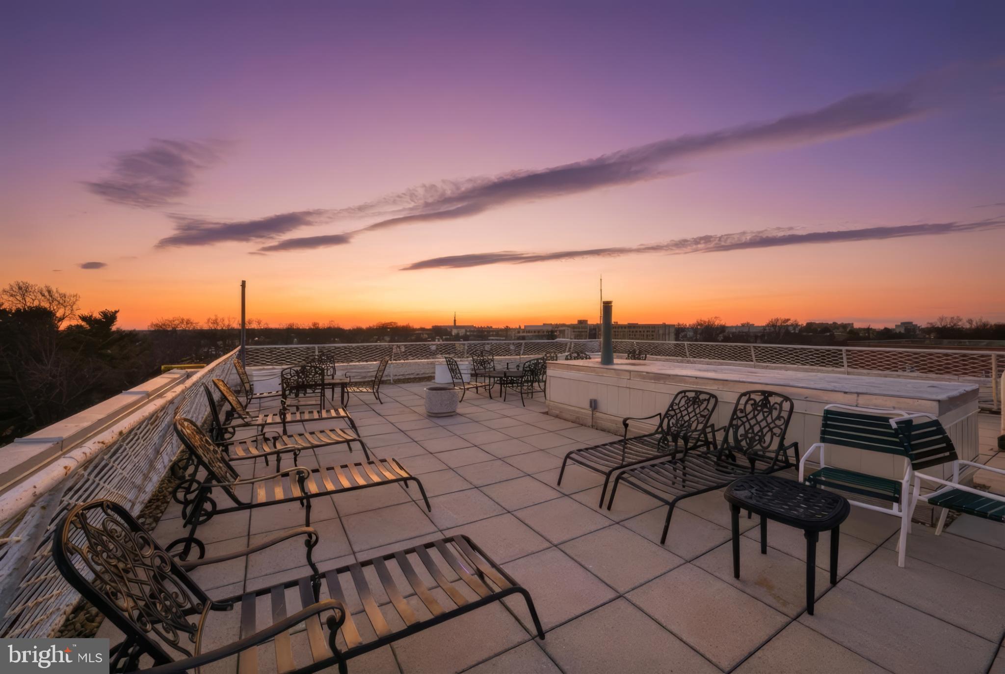 4301 MASSACHUSETTS AVENUE NW 8002