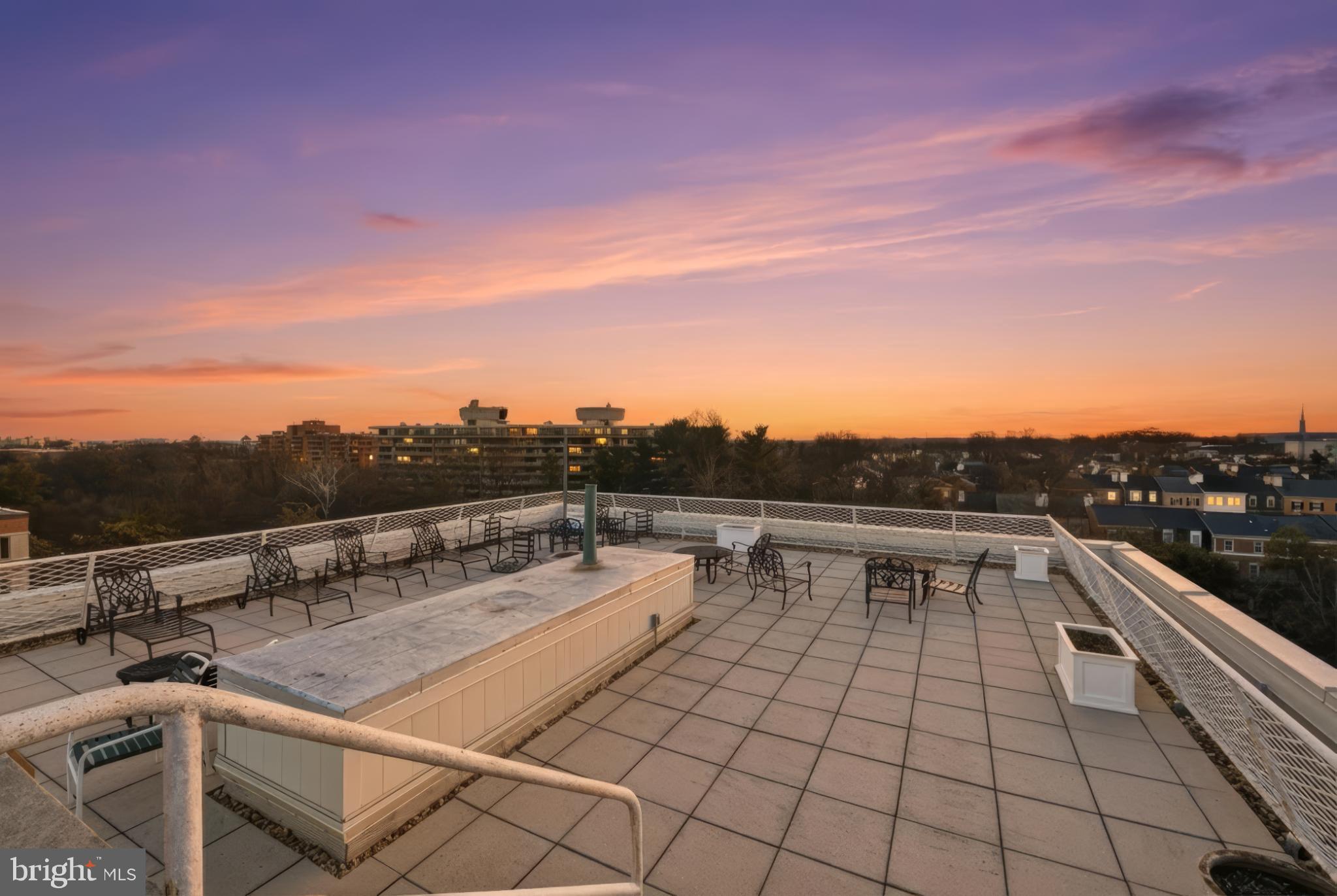 4301 MASSACHUSETTS AVENUE NW 8002