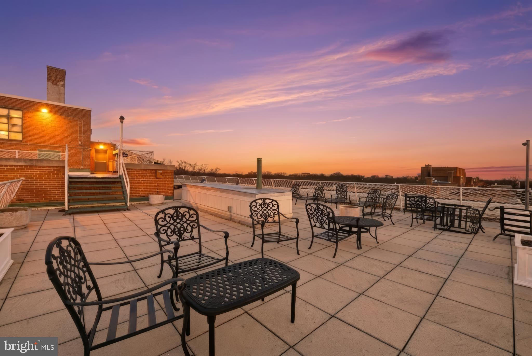 4301 MASSACHUSETTS AVENUE NW 8002