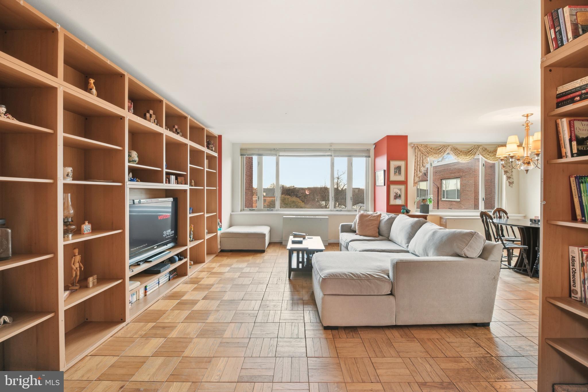 4301 MASSACHUSETTS AVENUE NW 8002