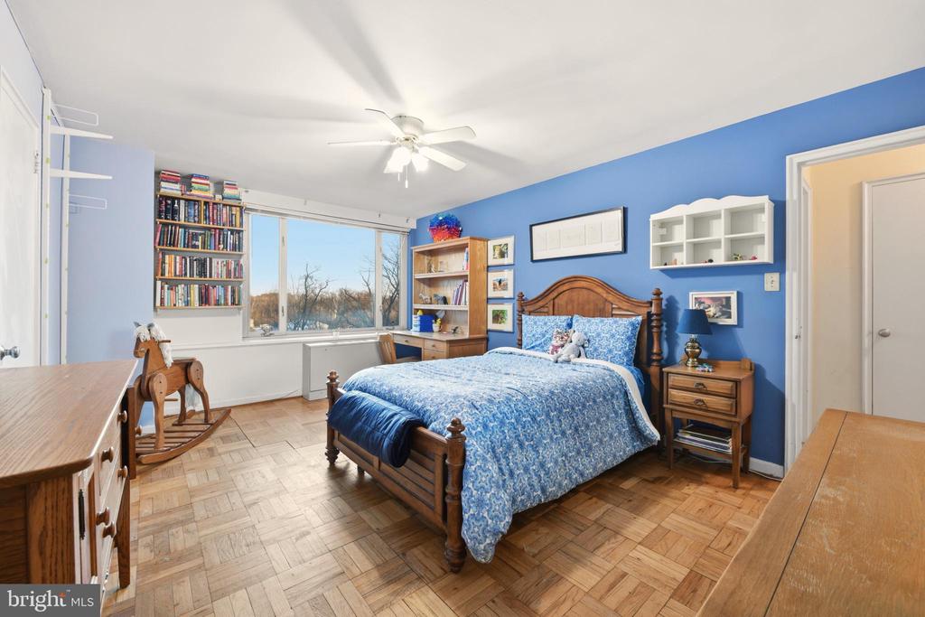 4301 MASSACHUSETTS AVENUE NW 8002
