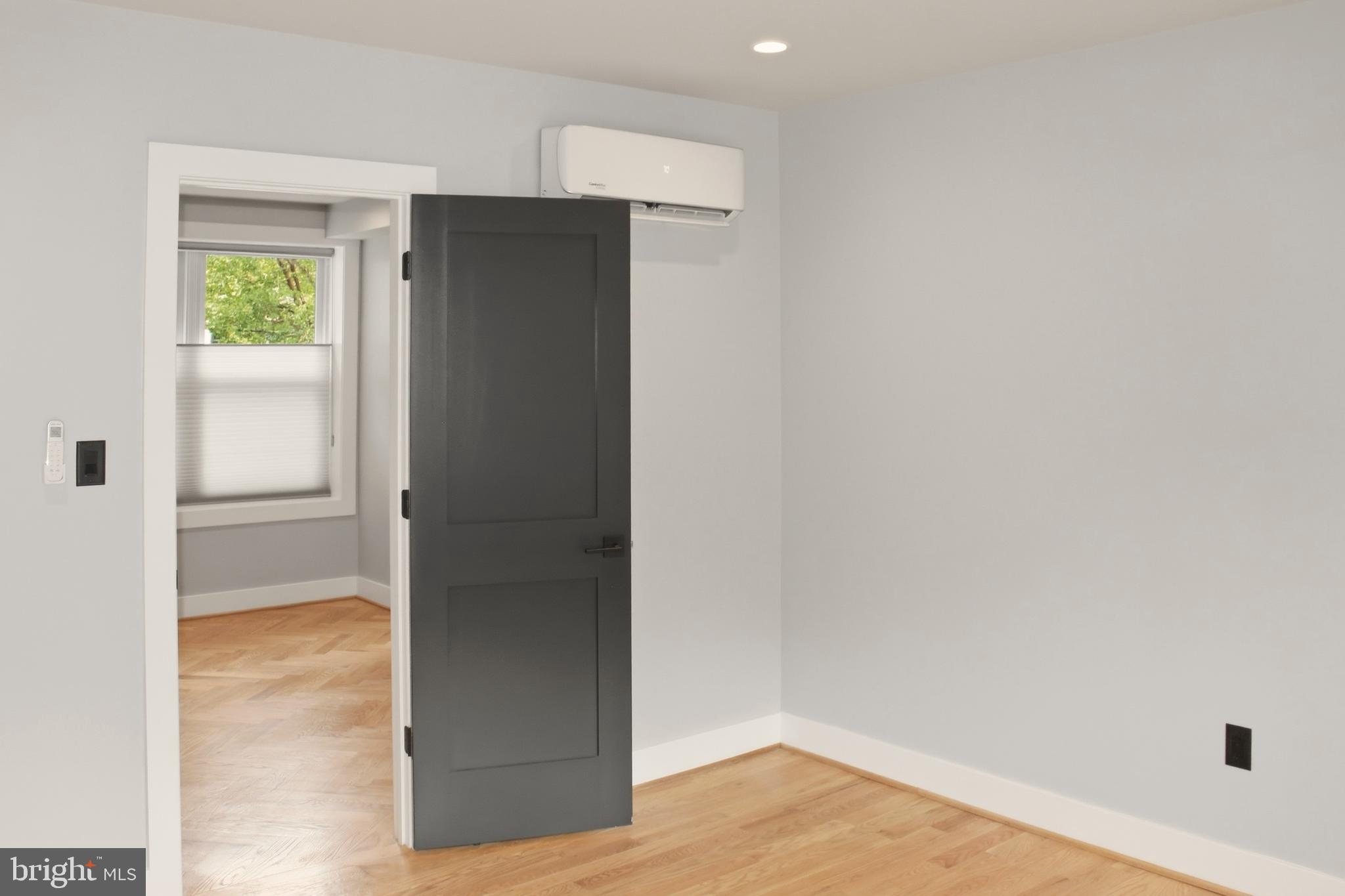 1643 NEW JERSEY AVENUE NW 2