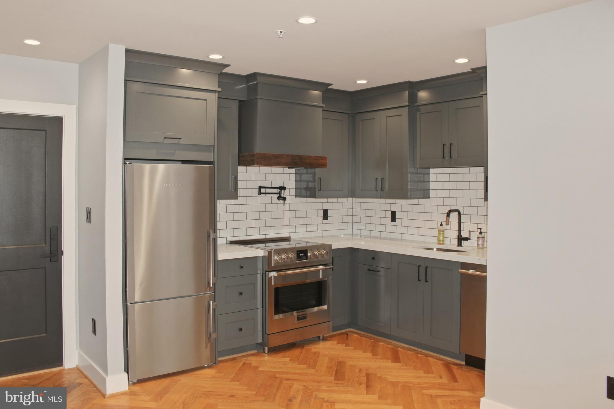 1643 NEW JERSEY AVENUE NW 2