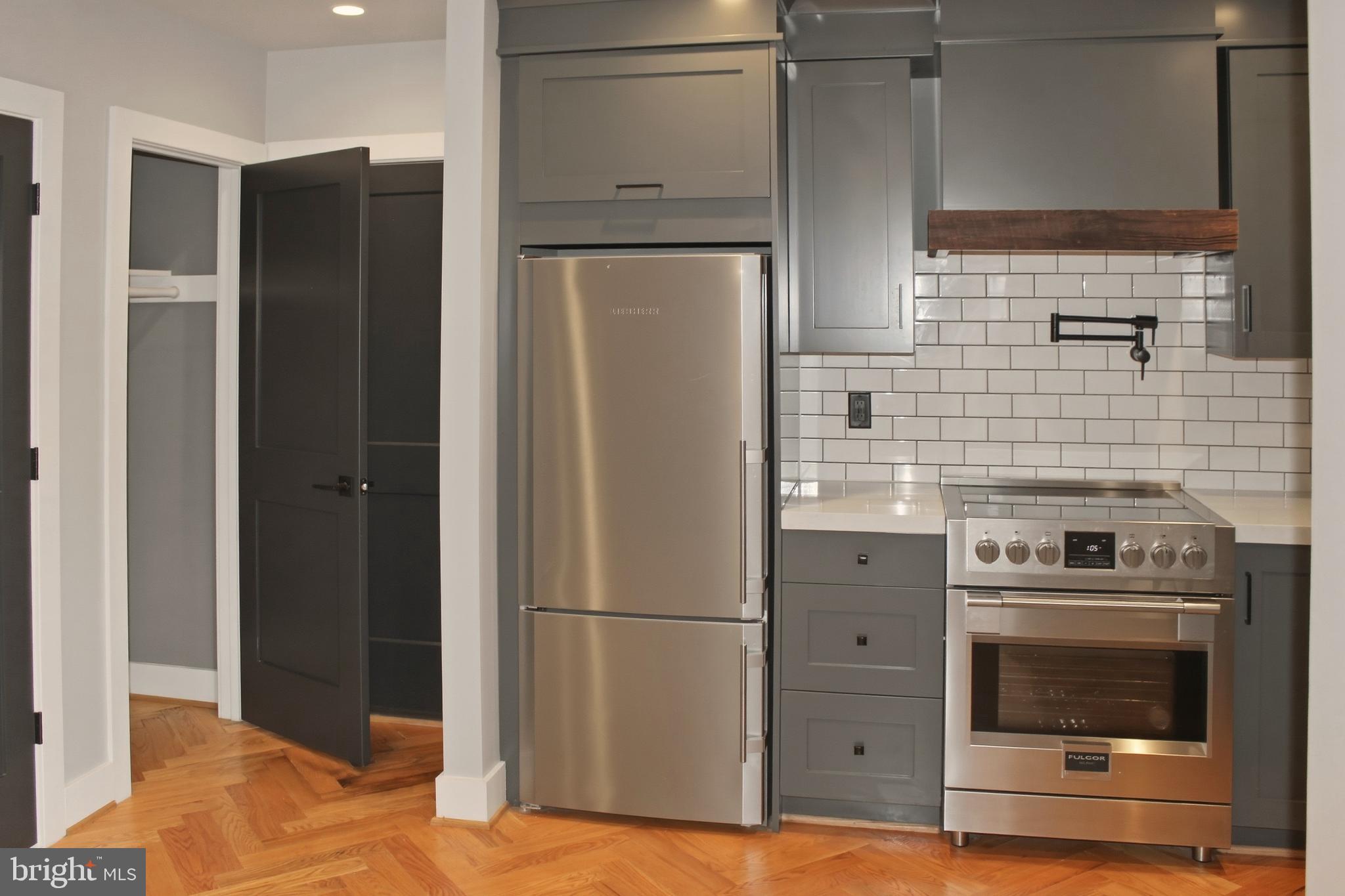 1643 NEW JERSEY AVENUE NW 2