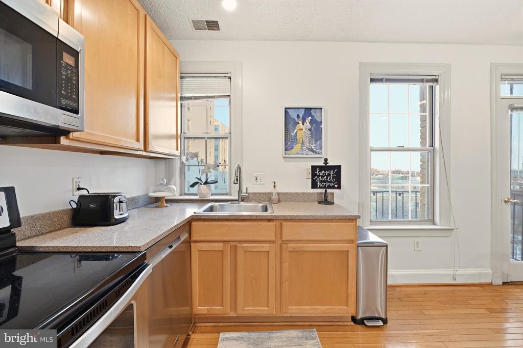 1401 COLUMBIA ROAD NW 414