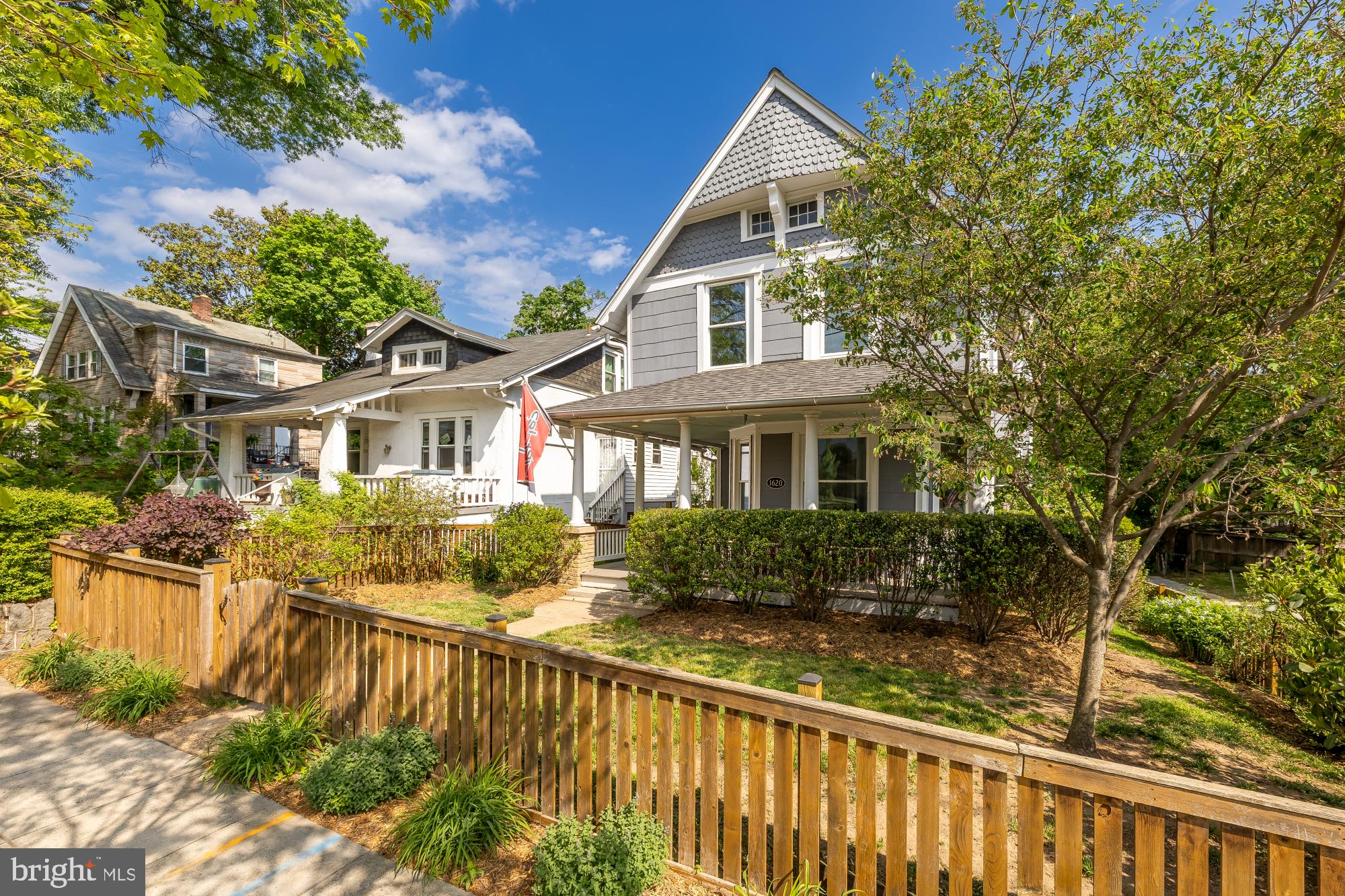 1620 HAMLIN STREET NE