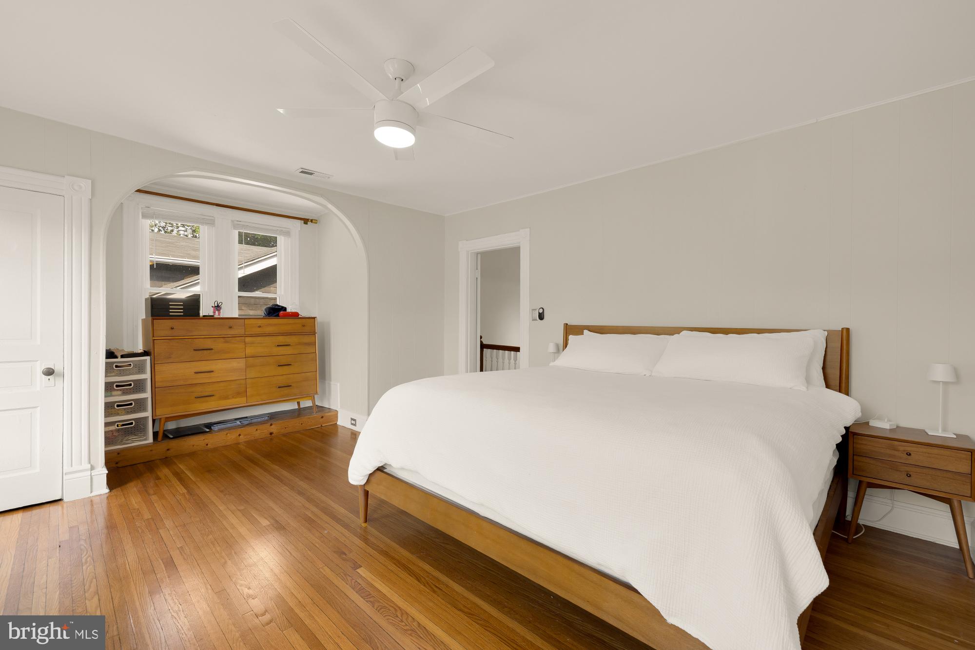 1620 HAMLIN STREET NE